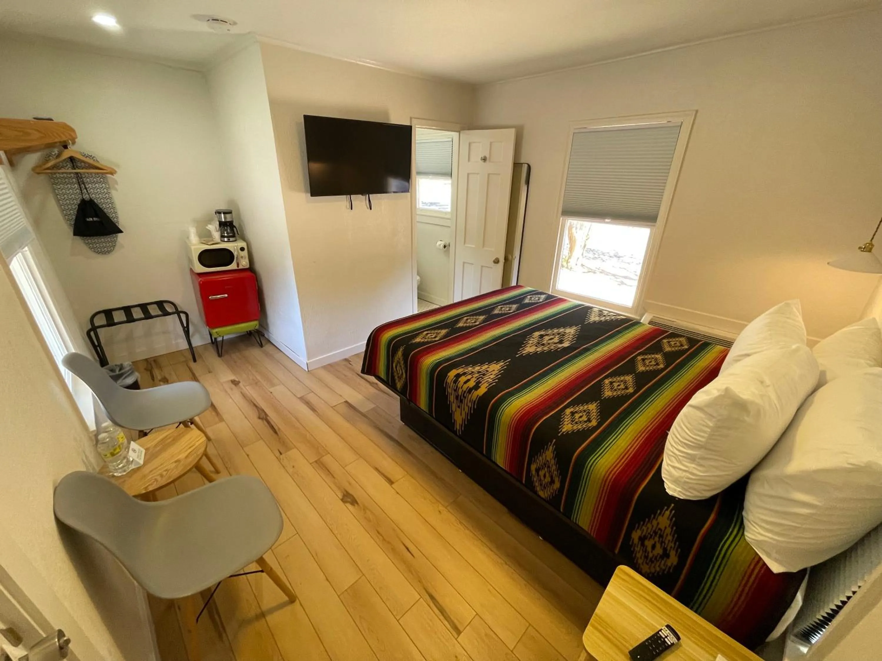 Bed in Frederick Motel