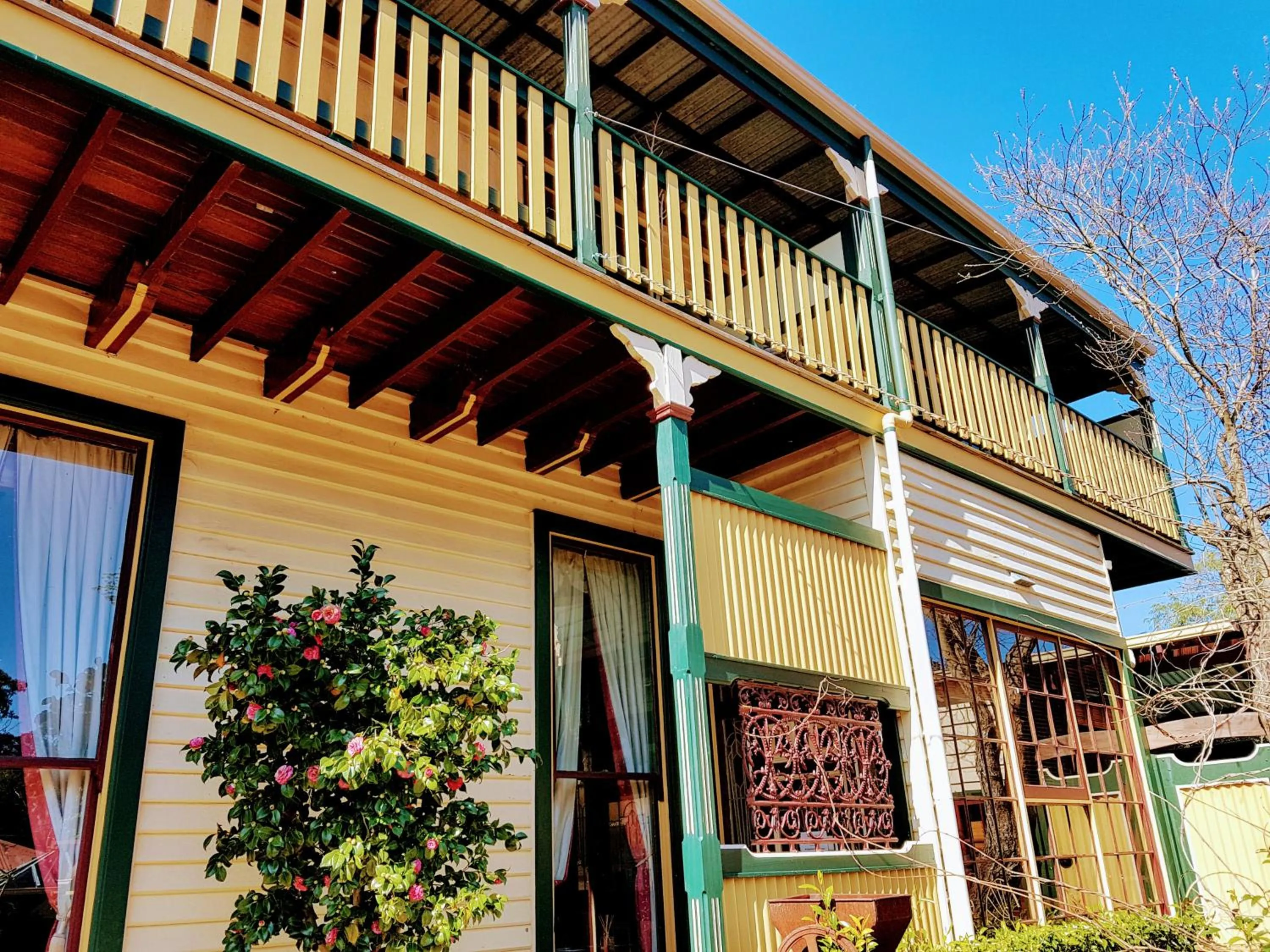 Facade/entrance in Bridgefield Guest House