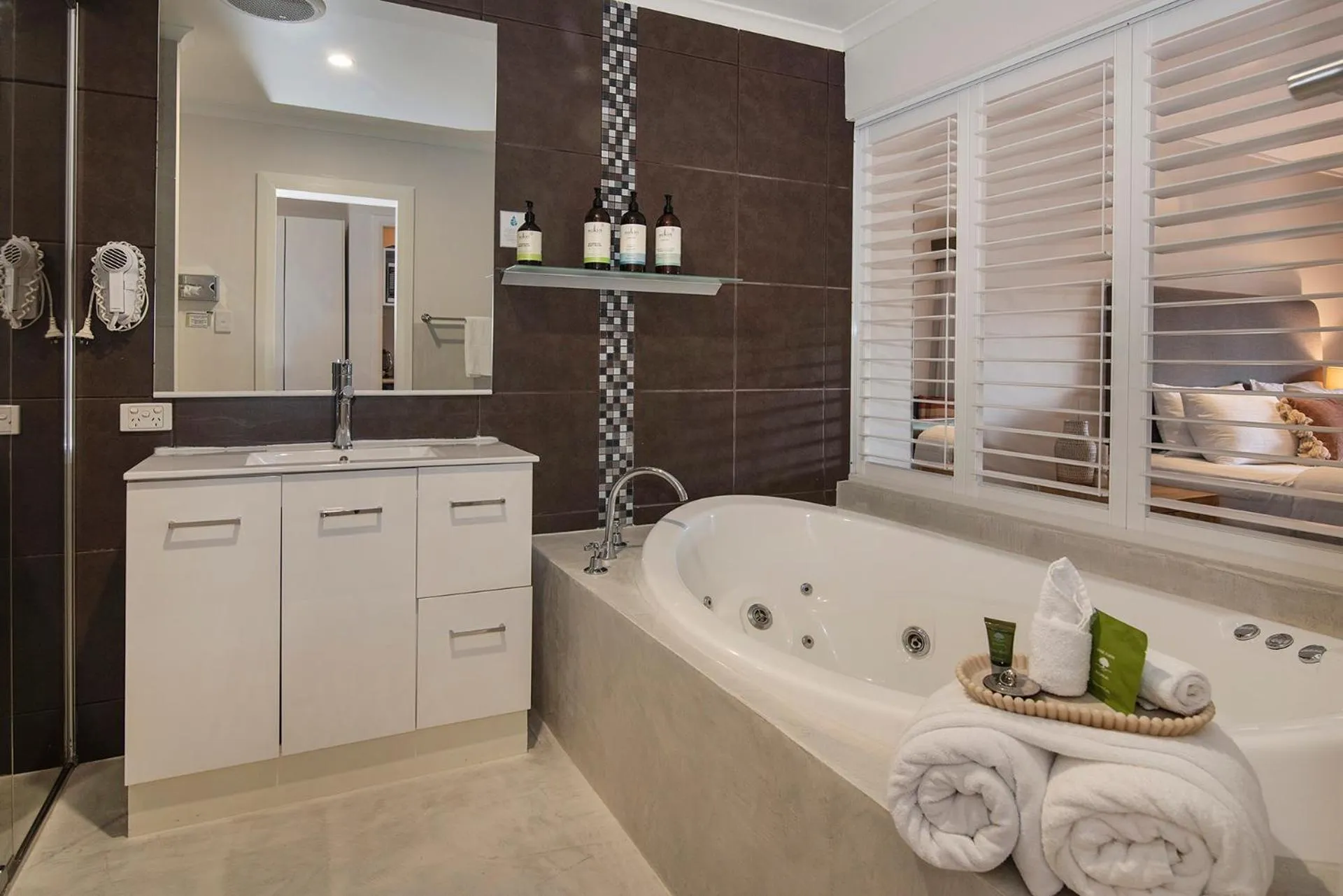 Bathroom in Prideau's of Margaret River