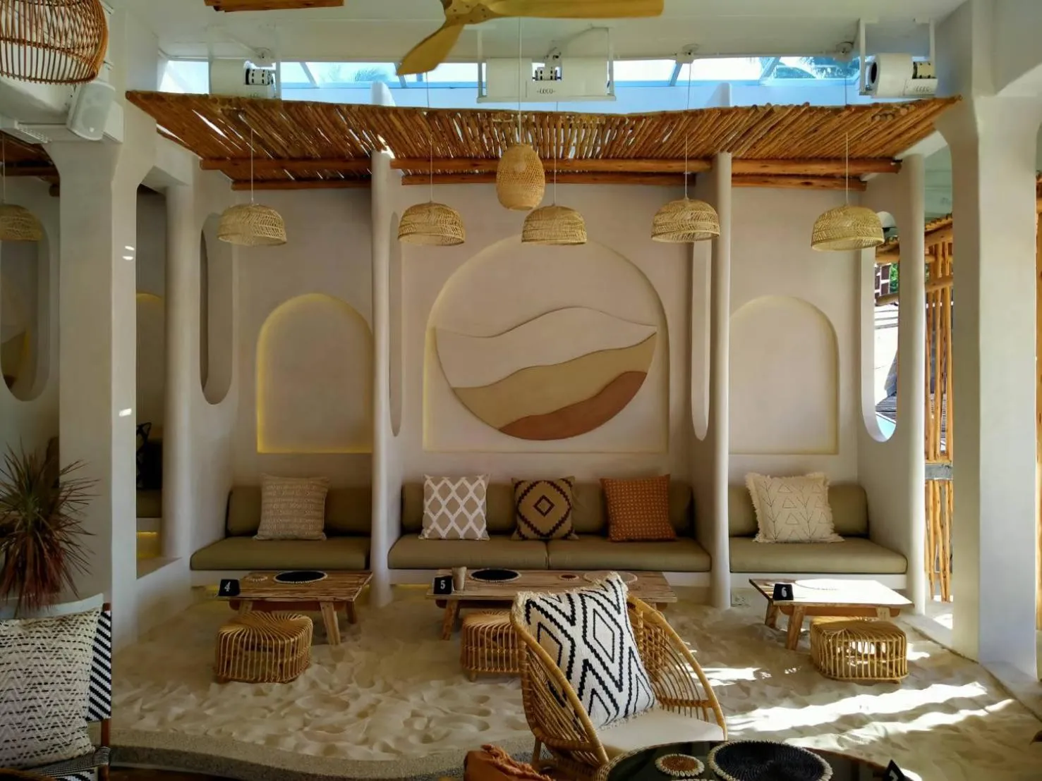 Restaurant/places to eat in Phangan Bayshore Resort Koh Phangan