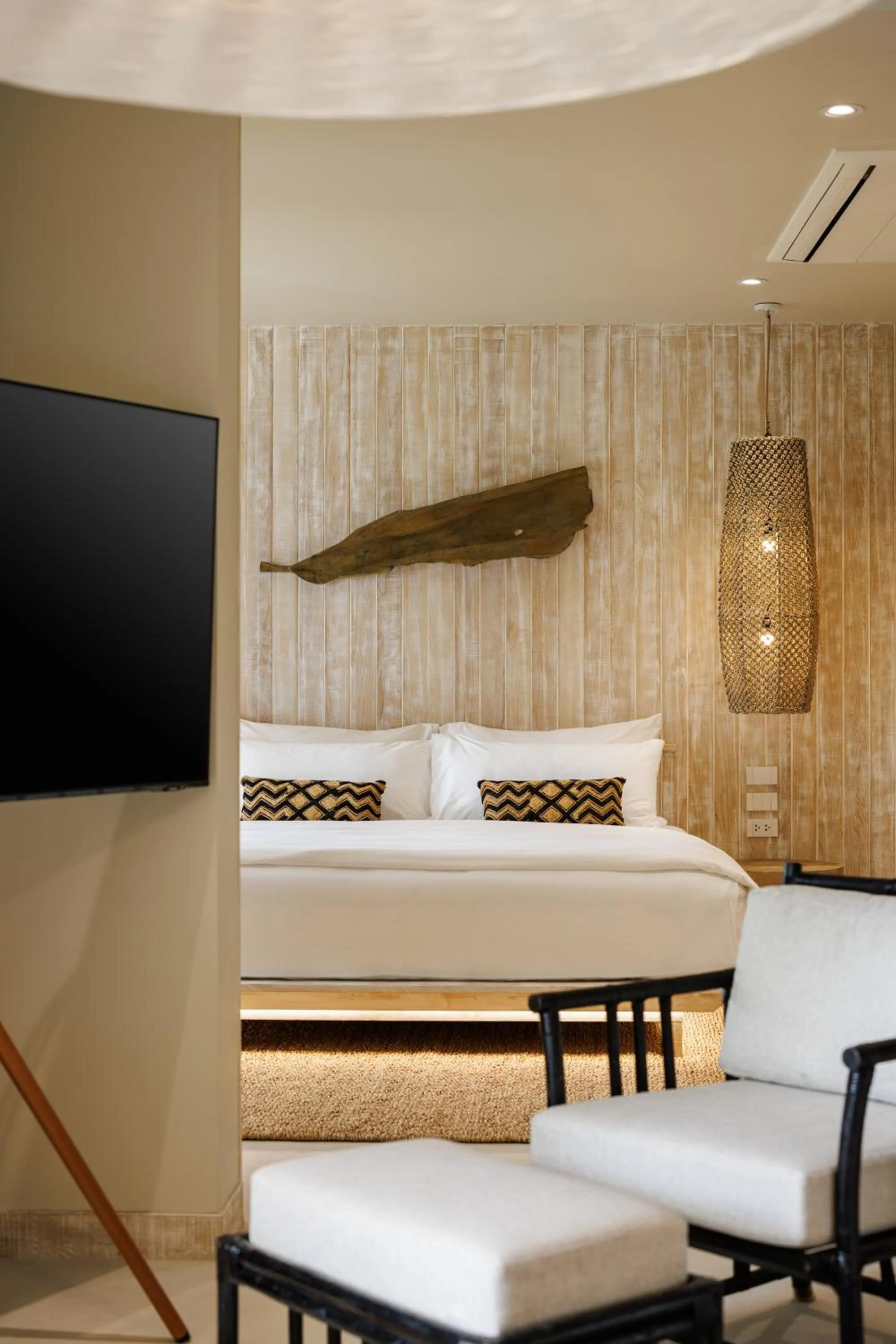 Bed in Phangan Bayshore Resort Koh Phangan