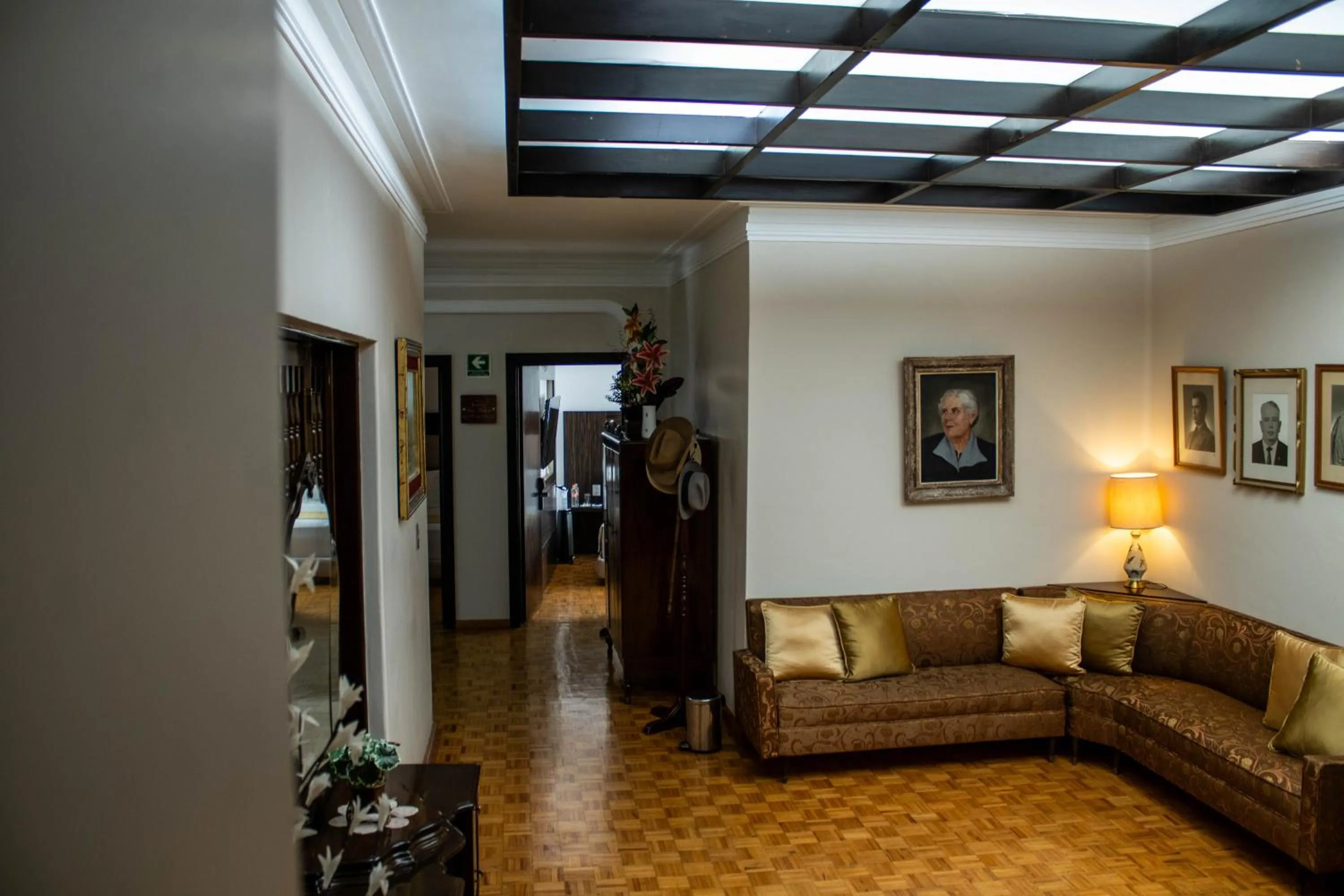 Mansion de los Abuelos