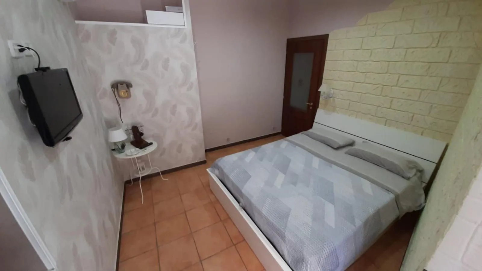 Bed in b&b ERCOLANO Scavi