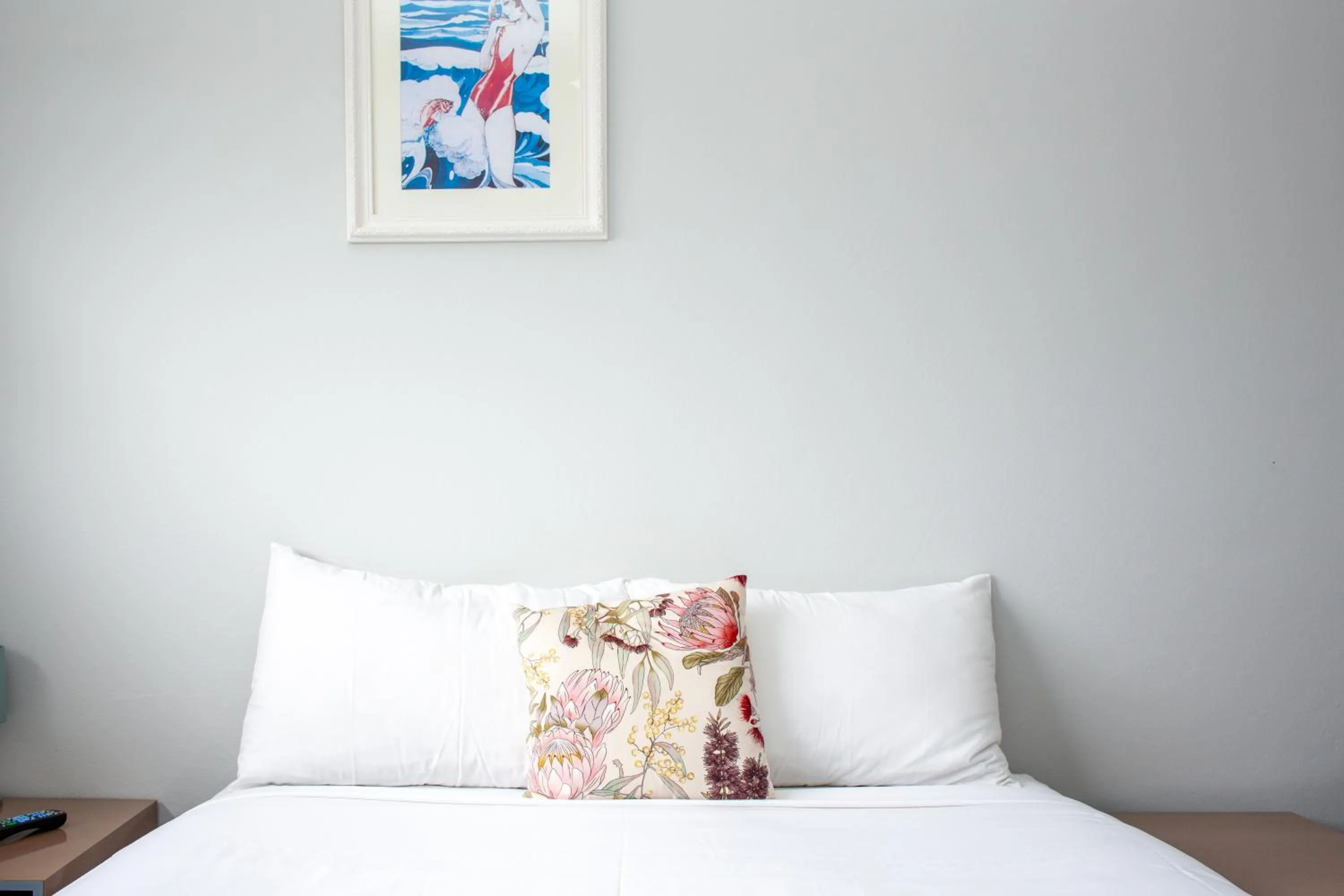 Bed in Five Island Hotel