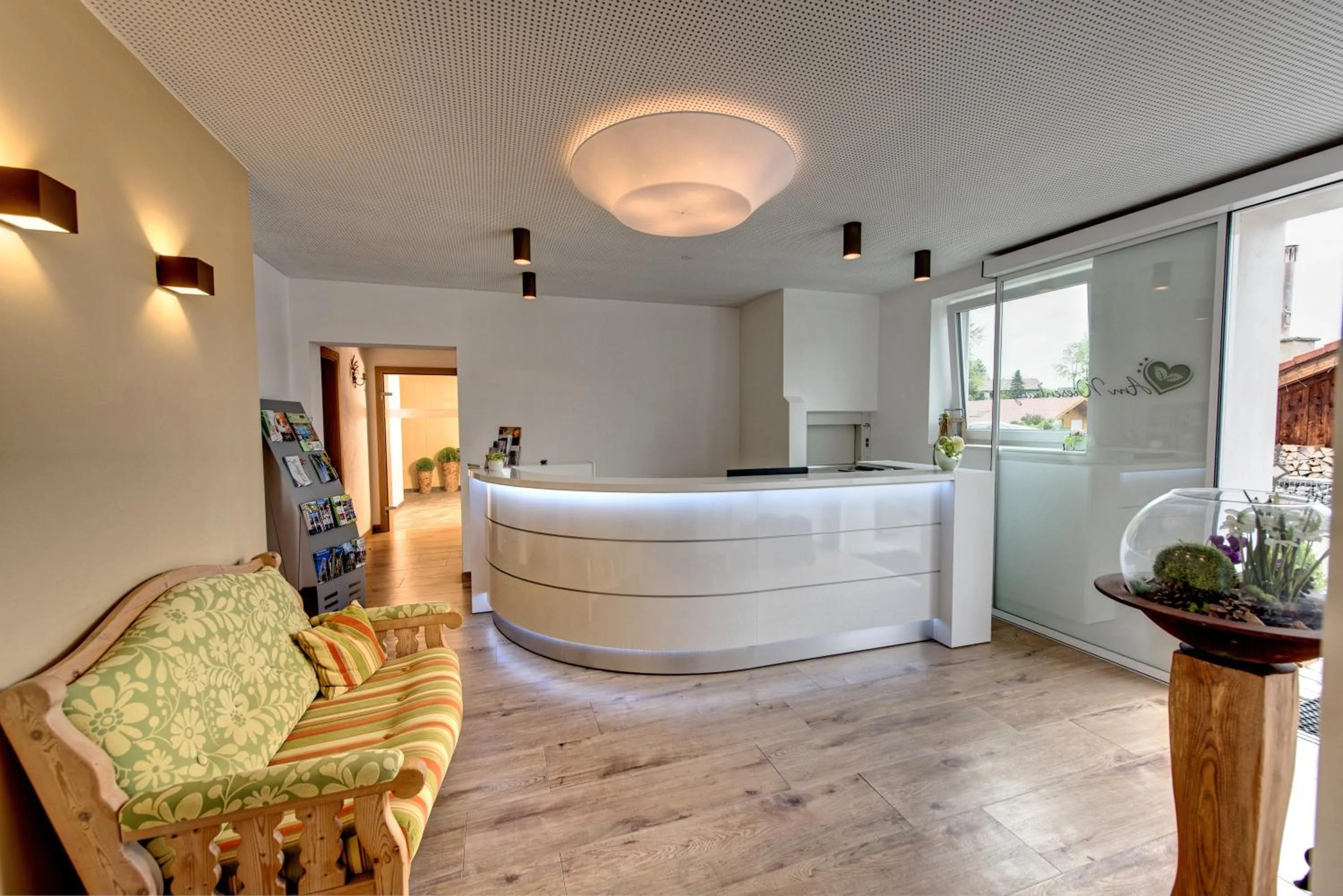 Lobby or reception in Hotel am Wiesenhang - Garni