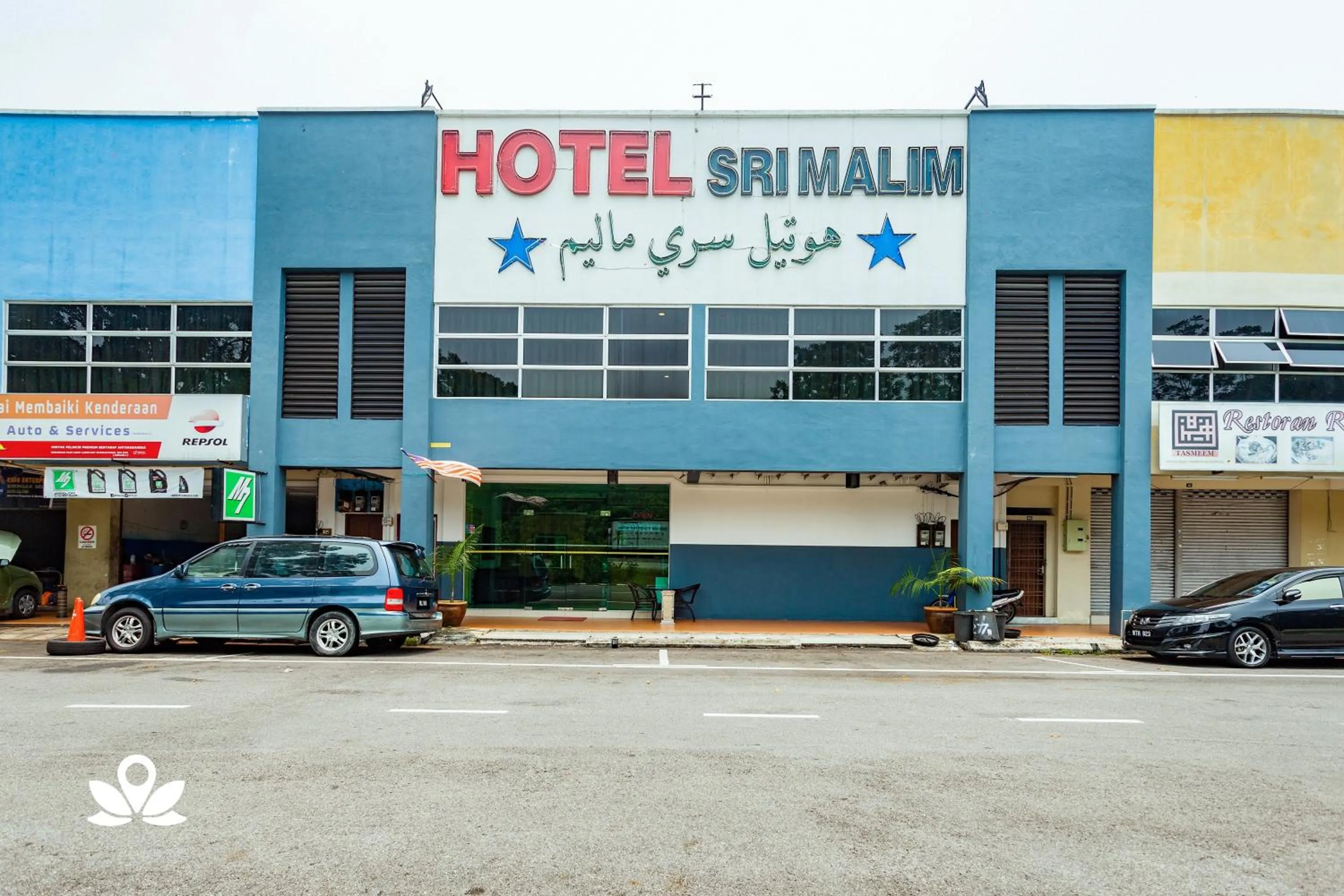 Property building in Hotel Sri Malim