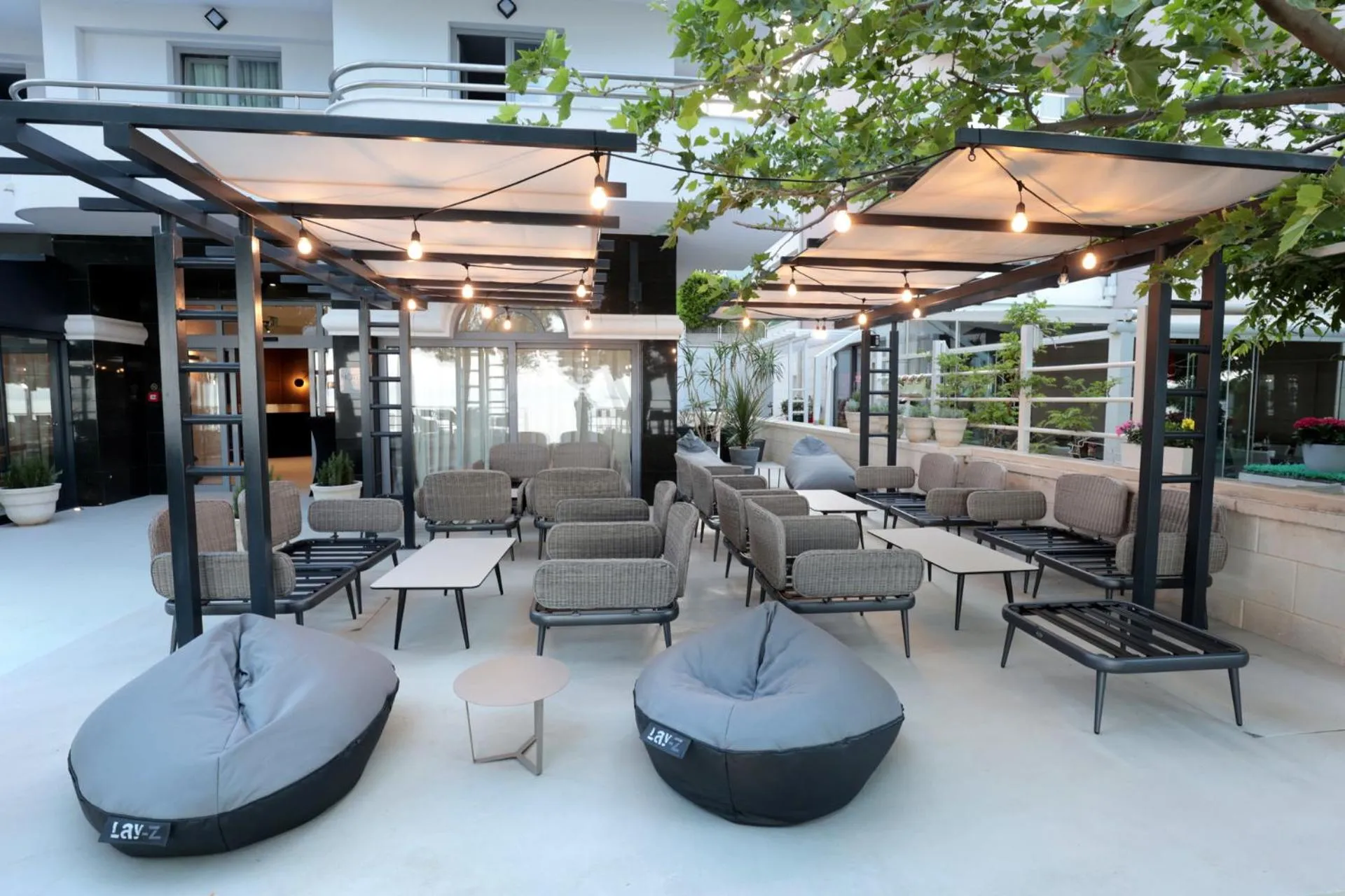 Coffee/tea facilities in Hotel Milenij