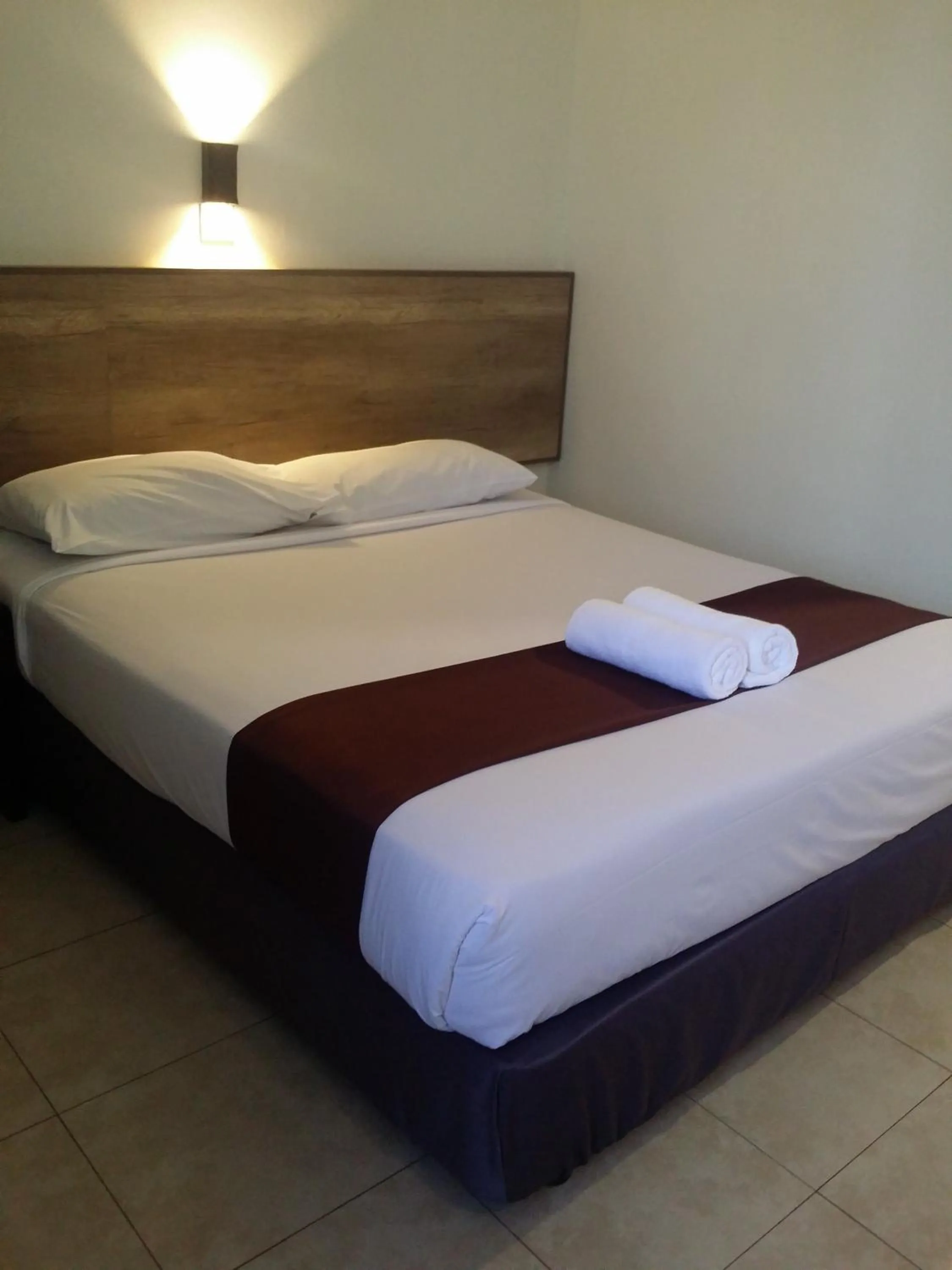 Bed in Seremban Inn