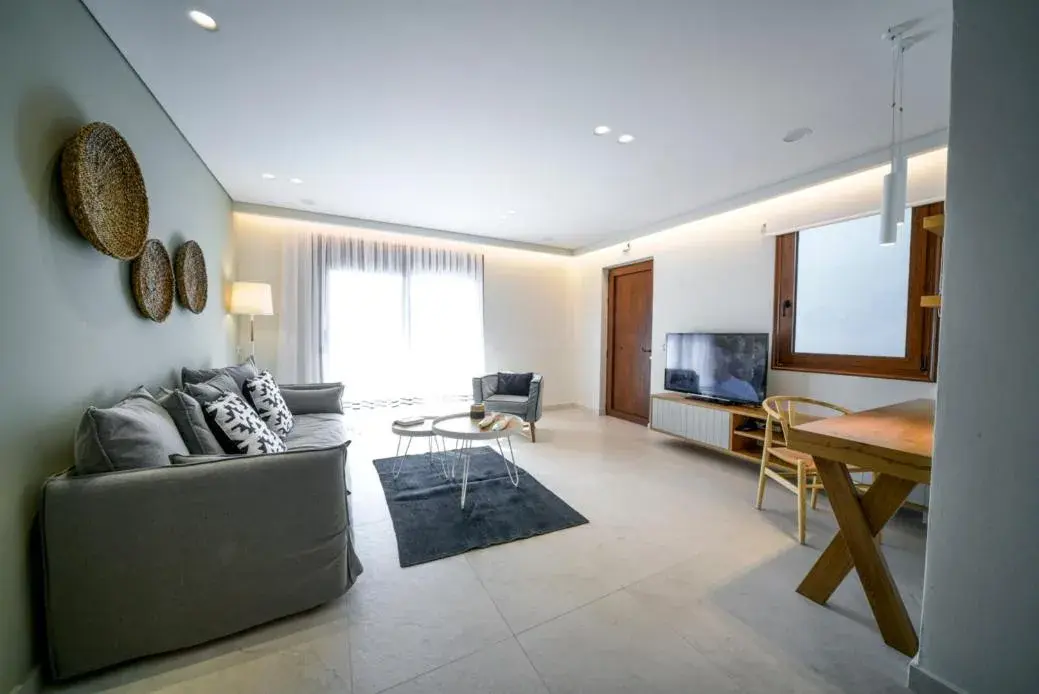 Superior Two-Bedroom Suite in Lenikos Resort Superior Two-Bedroom Suite in Lenikos Resort