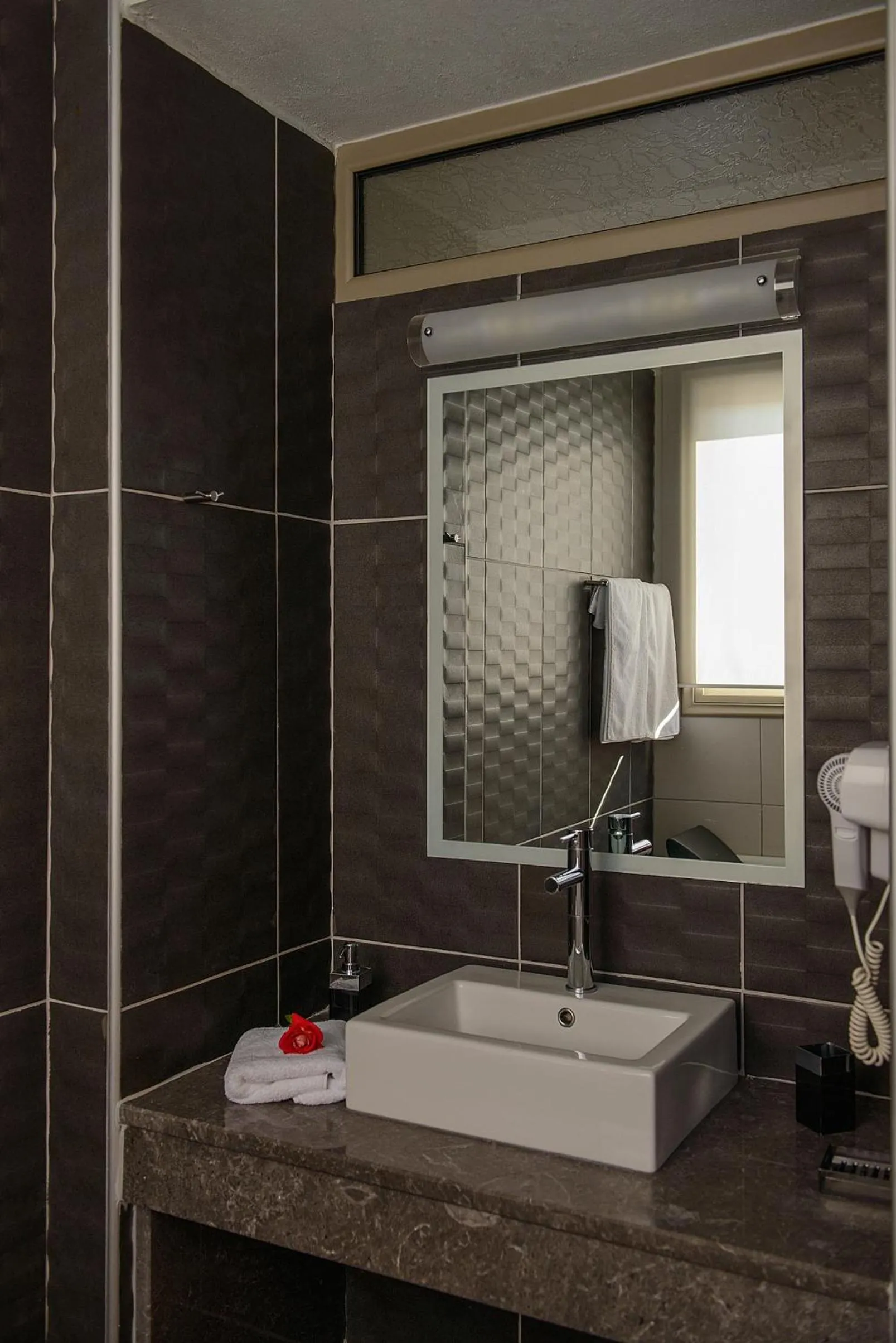 Bathroom in Lenikos Resort