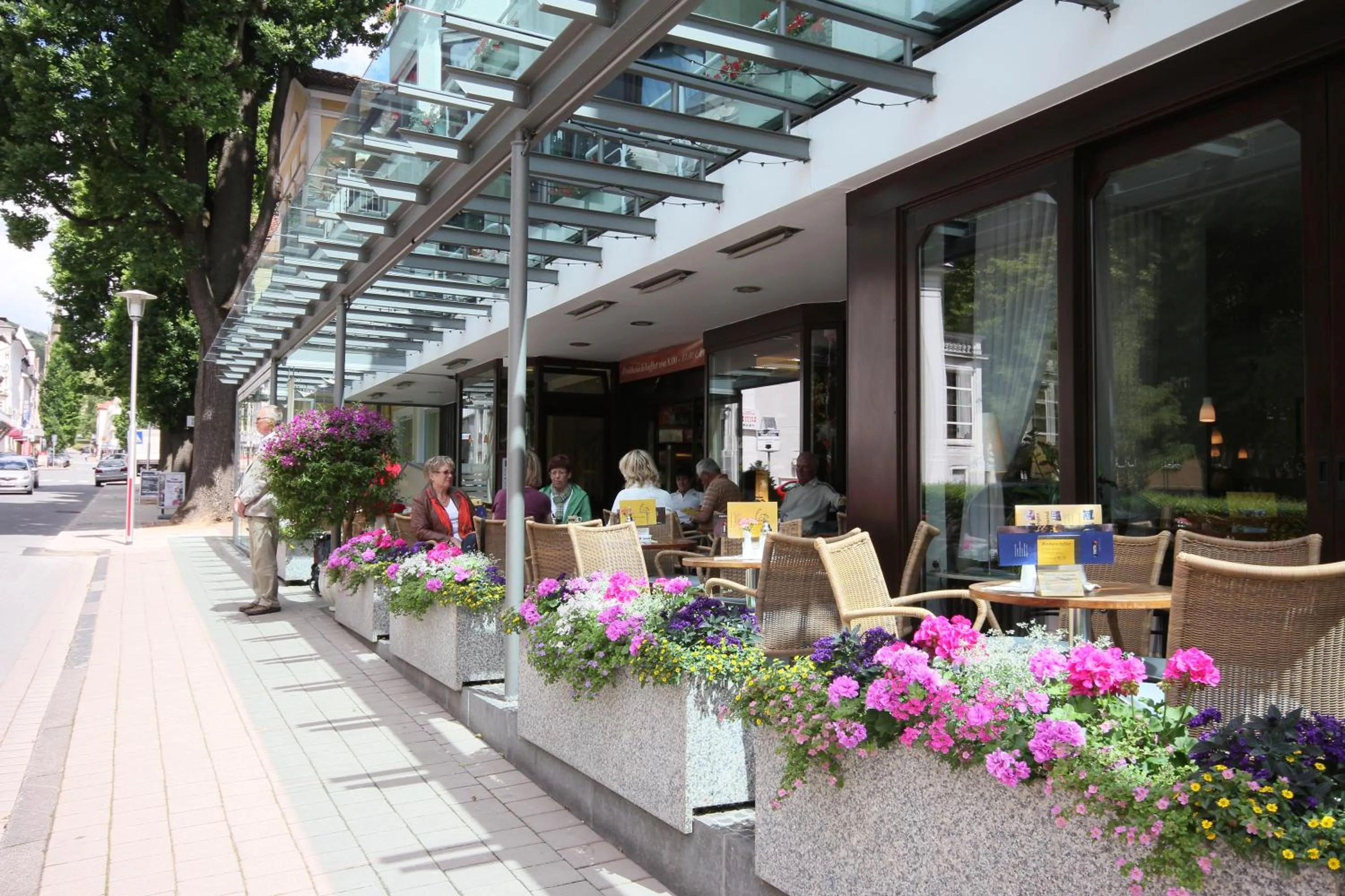 Restaurant/places to eat in Cafe Schneidewind