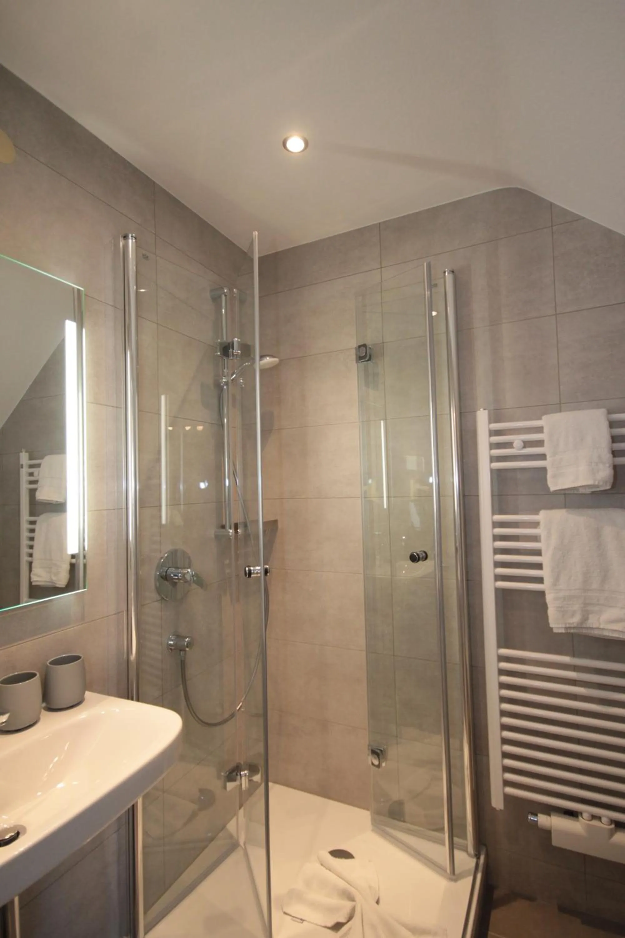 Bathroom in Cafe Schneidewind