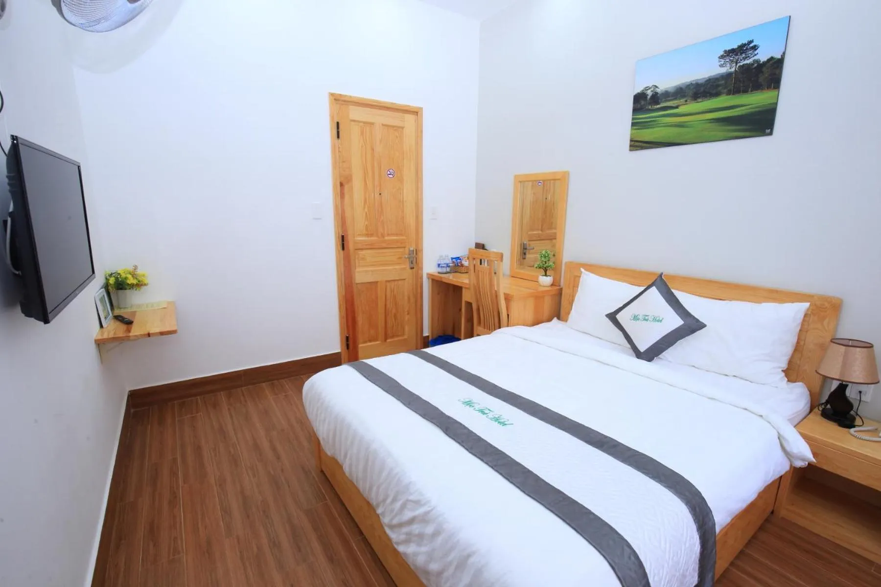 Bed in Moc Tra Hotel