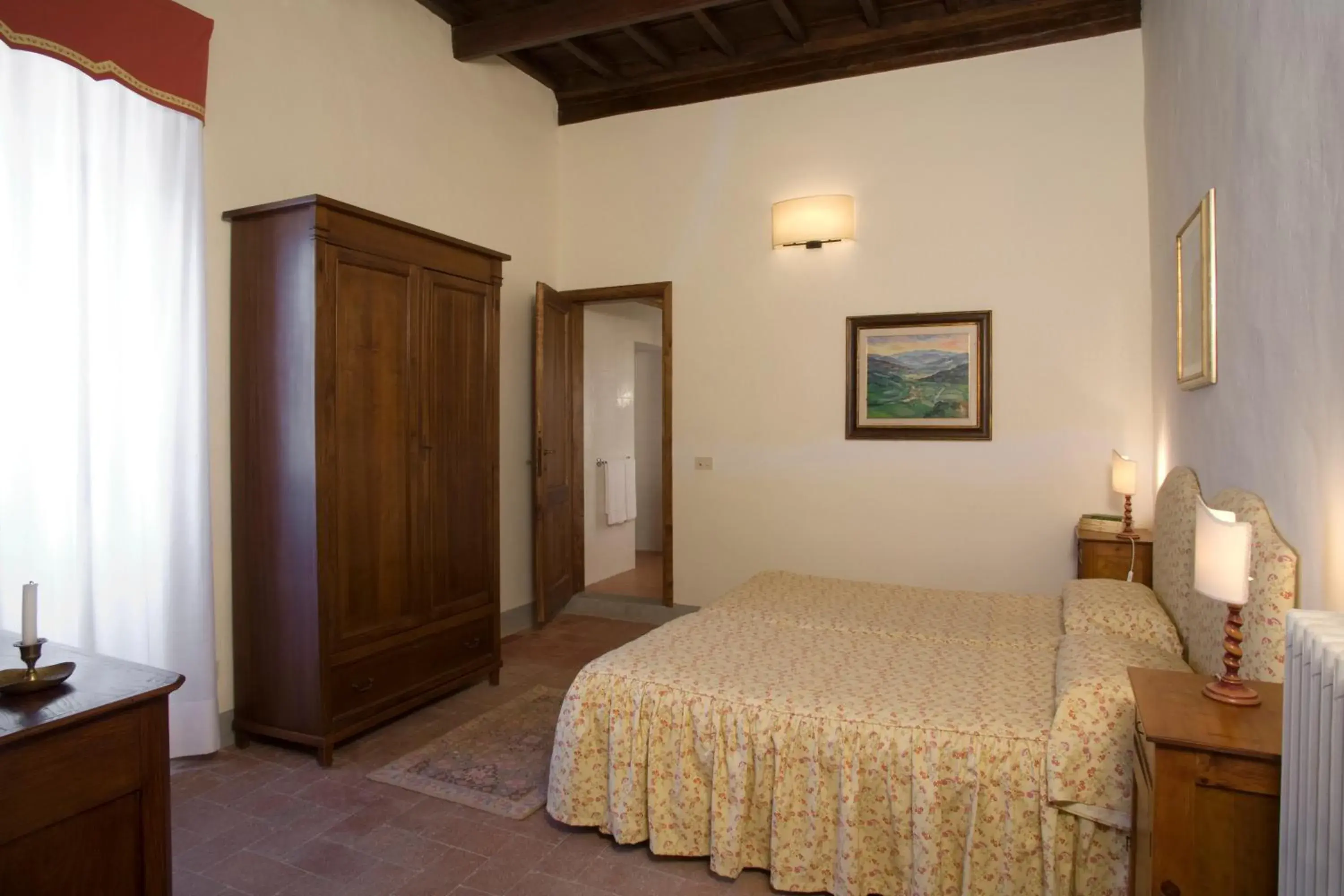 Superior Double Room - single occupancy in Agriturismo Colognole Superior Double Room - single occupancy in Agriturismo Colognole