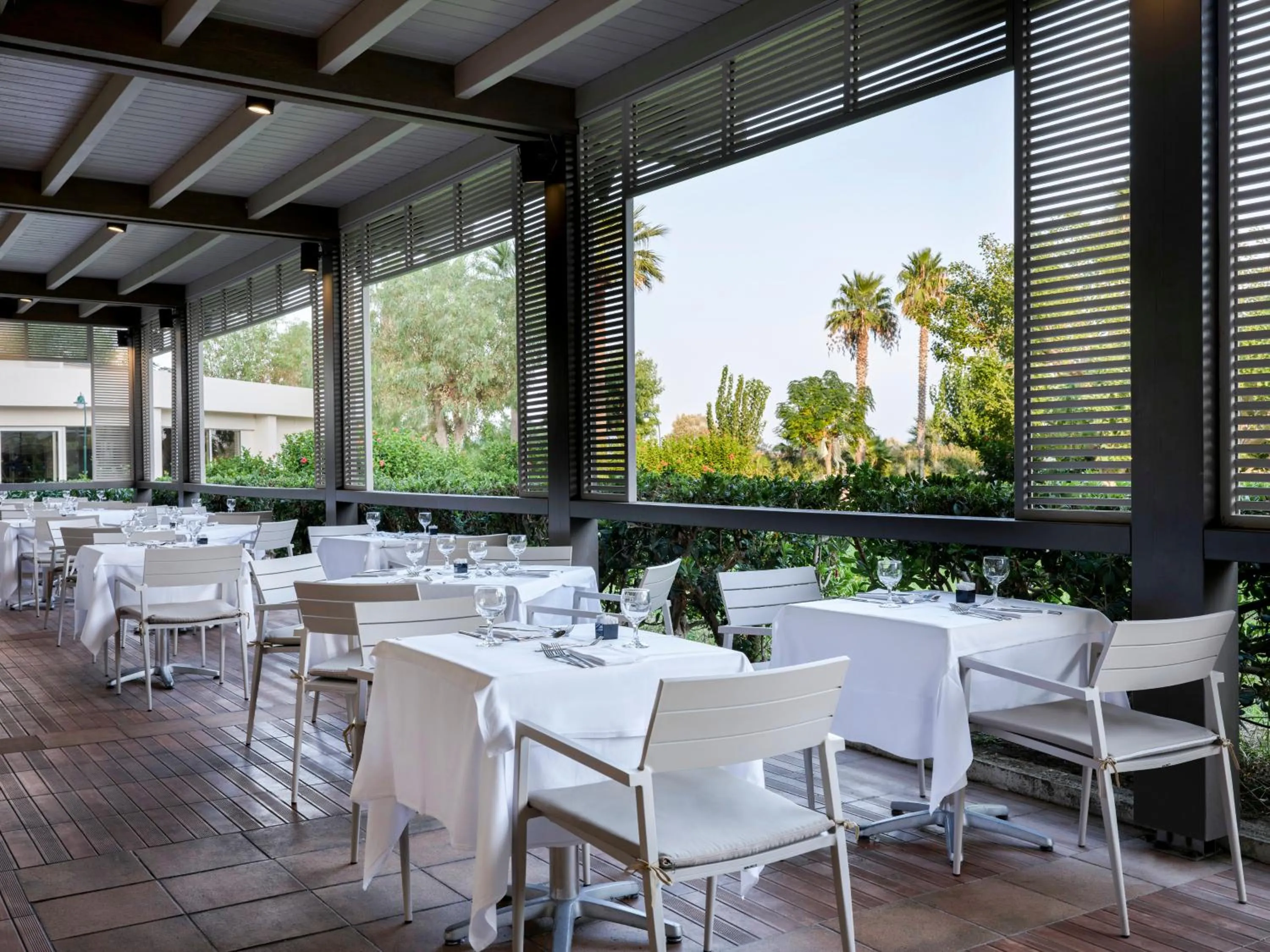 Restaurant/places to eat in Esperos Palace Resort & Spa