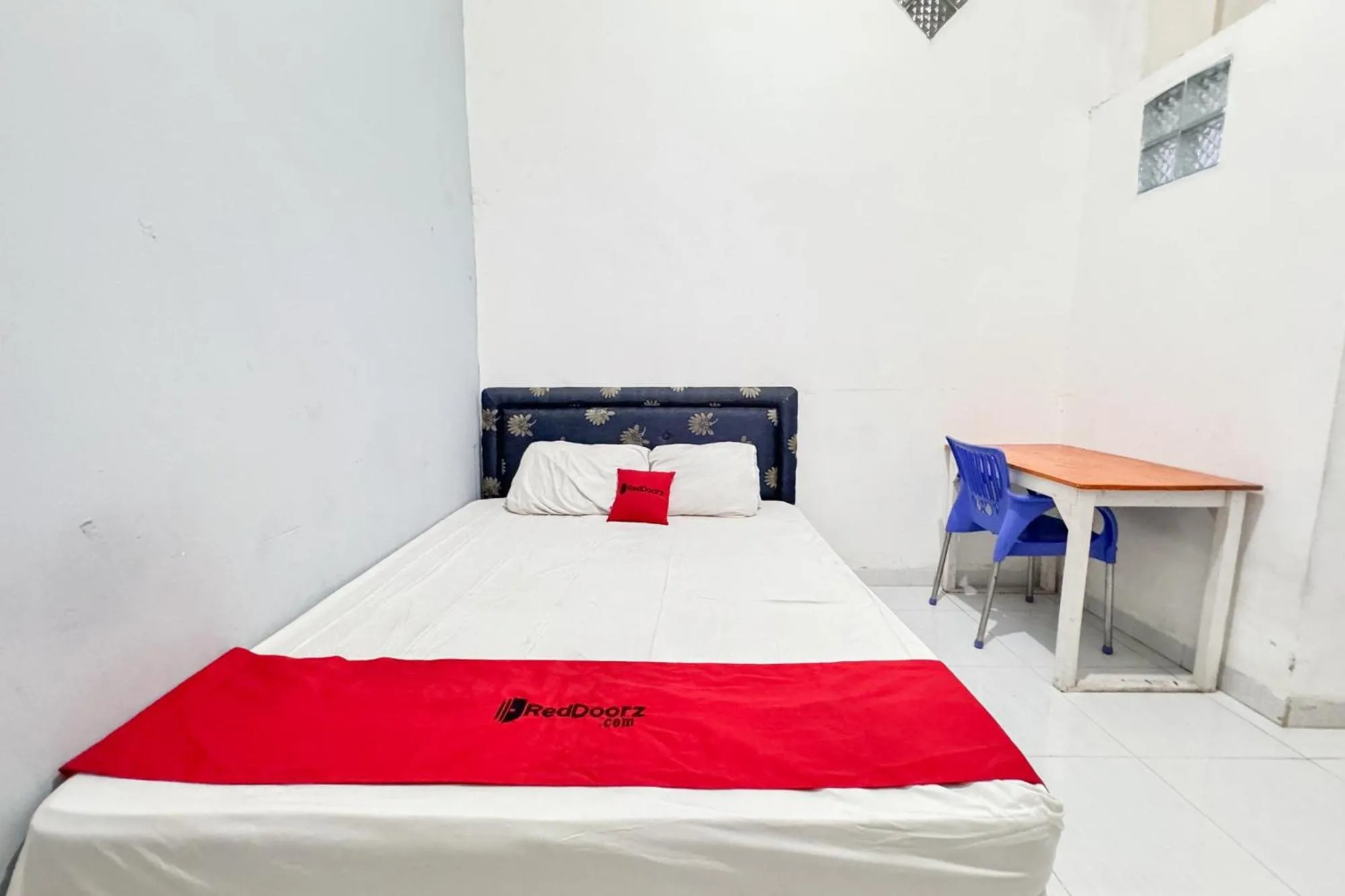 Bedroom, Bed in Wisma Hiro Pertiwi