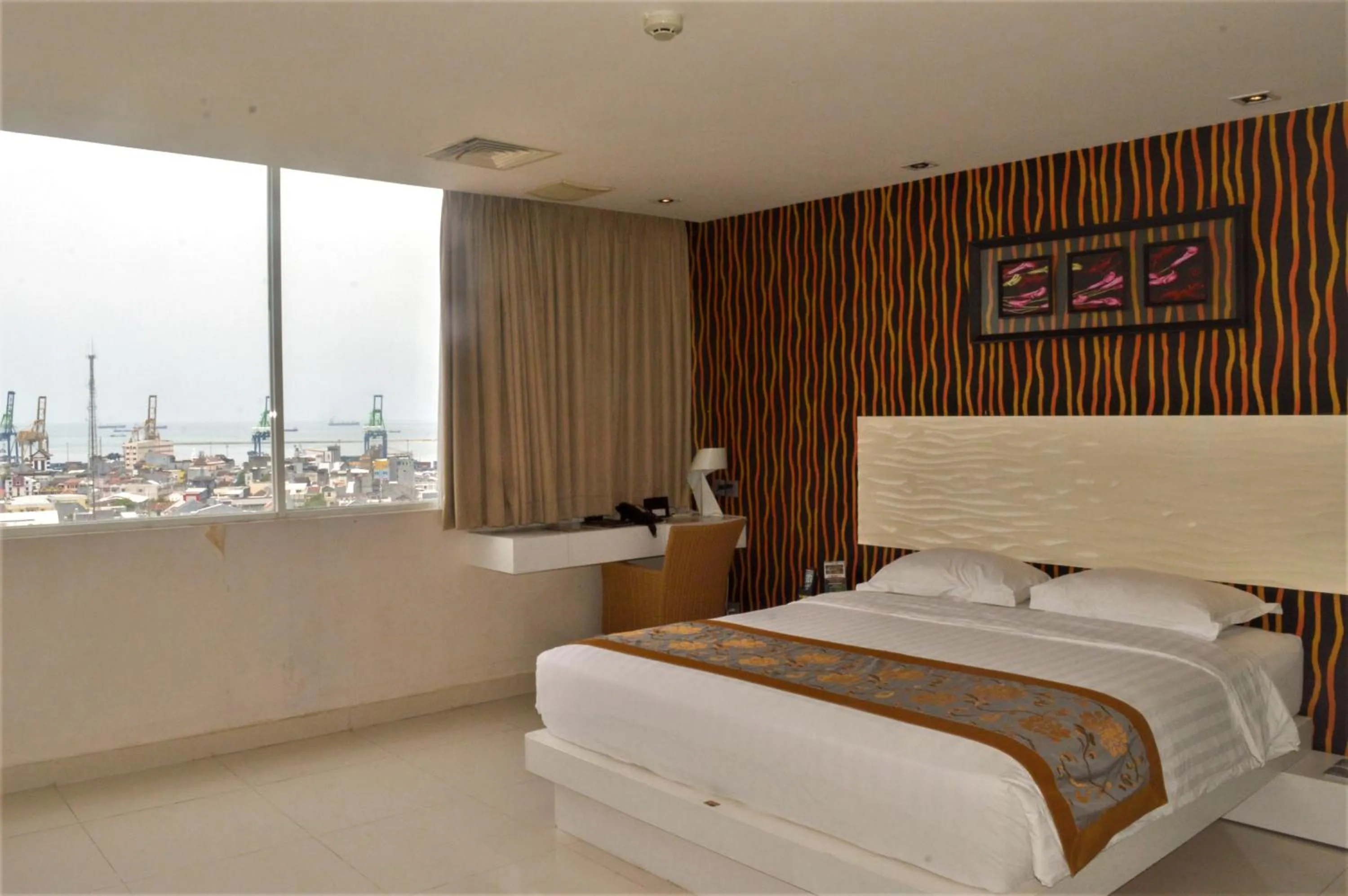 Bedroom in Karebosi Premier Makassar