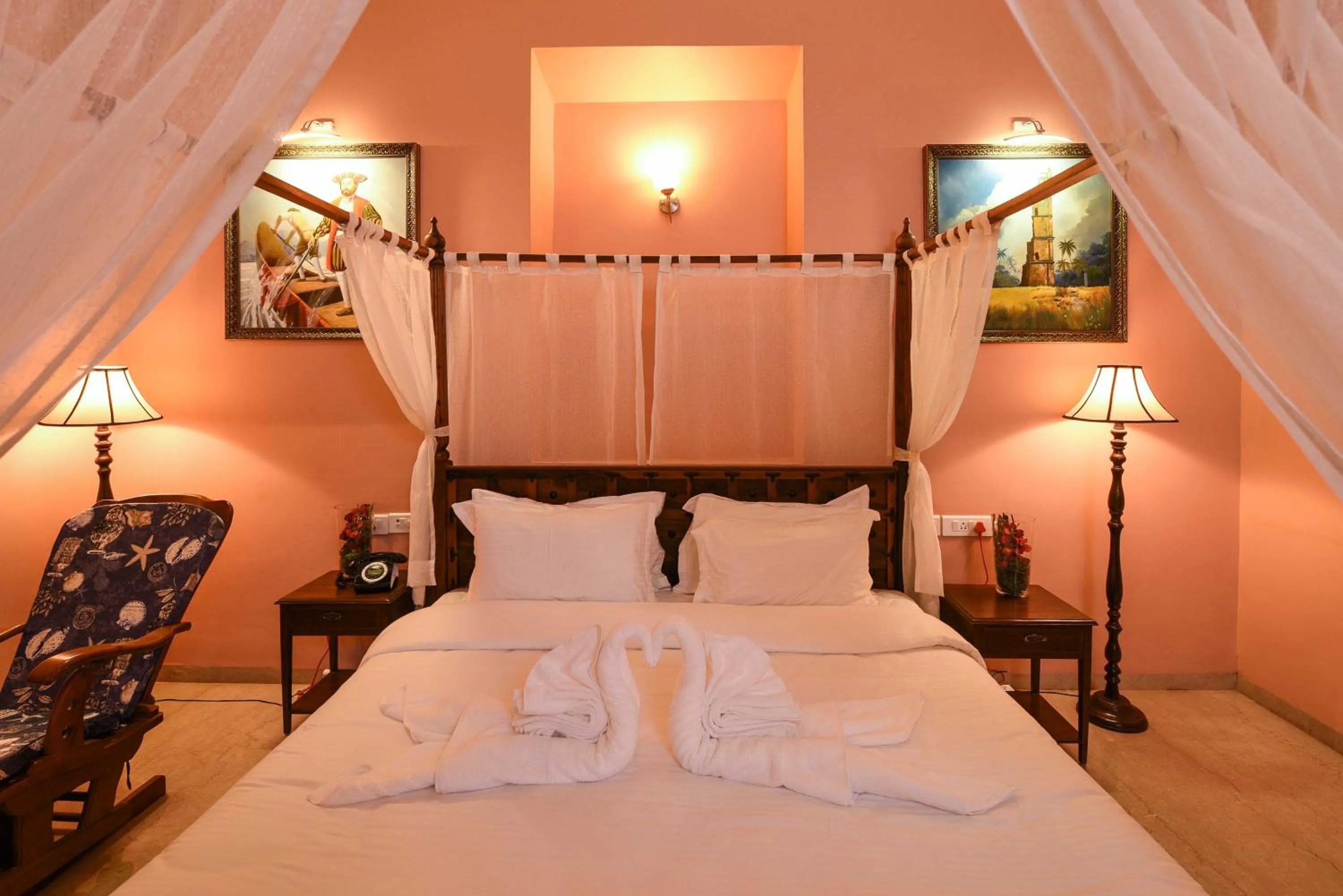 Bed in Surya Kiran Heritage Hotel