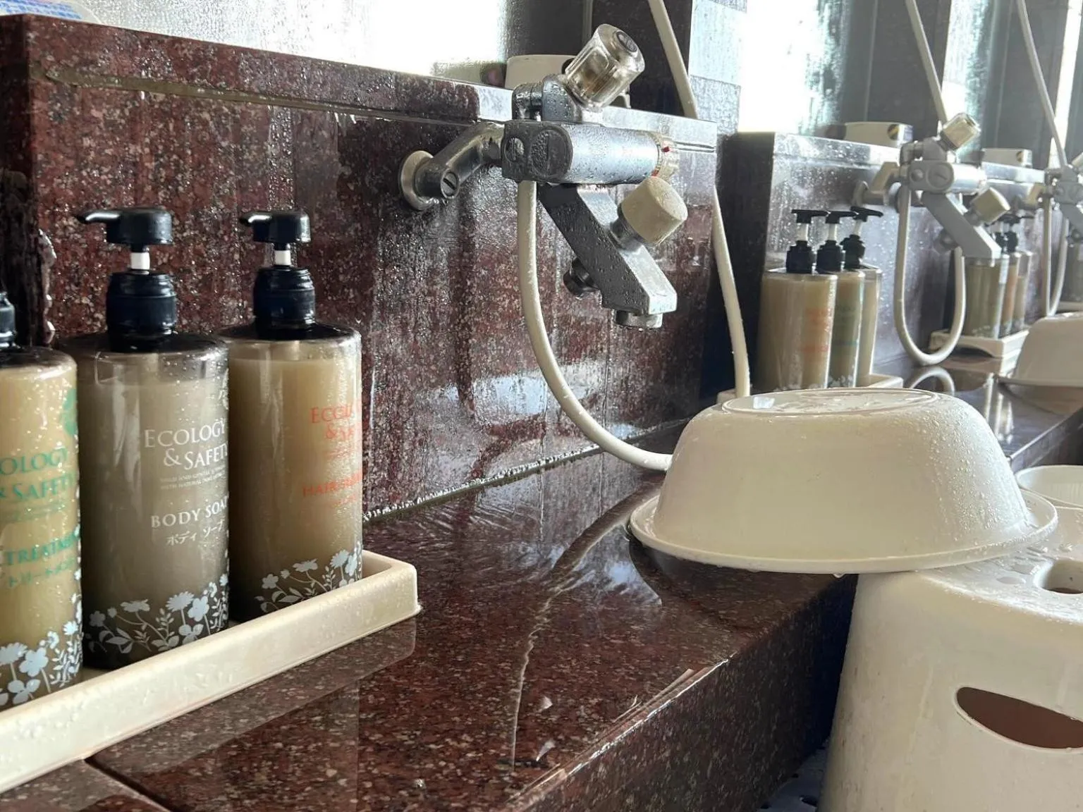 Hot Spring Bath in Mikawawan Resort Linx