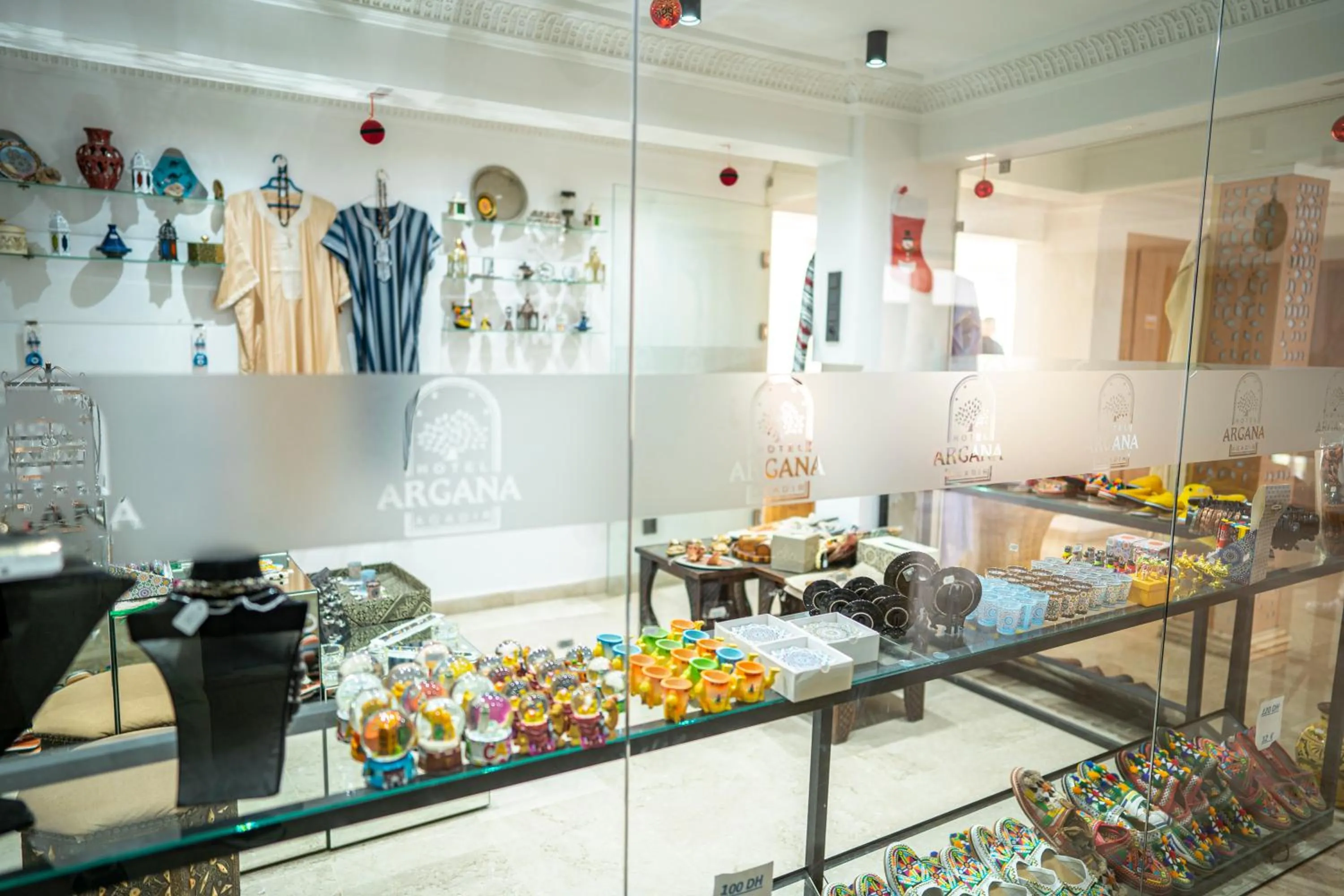 On-site shops in Hotel Argana Agadir