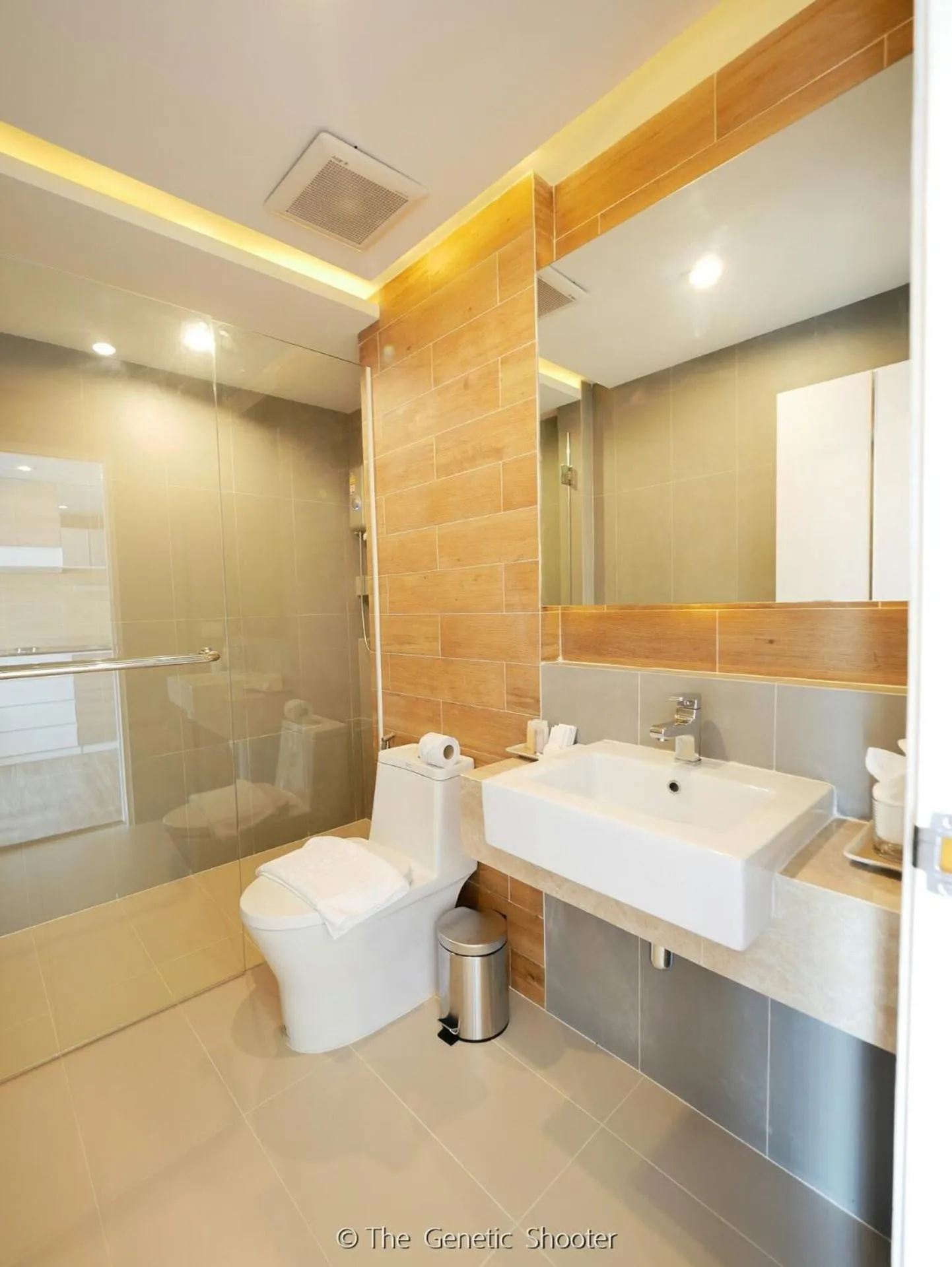 Shower in Wisdom Hotel & Residence