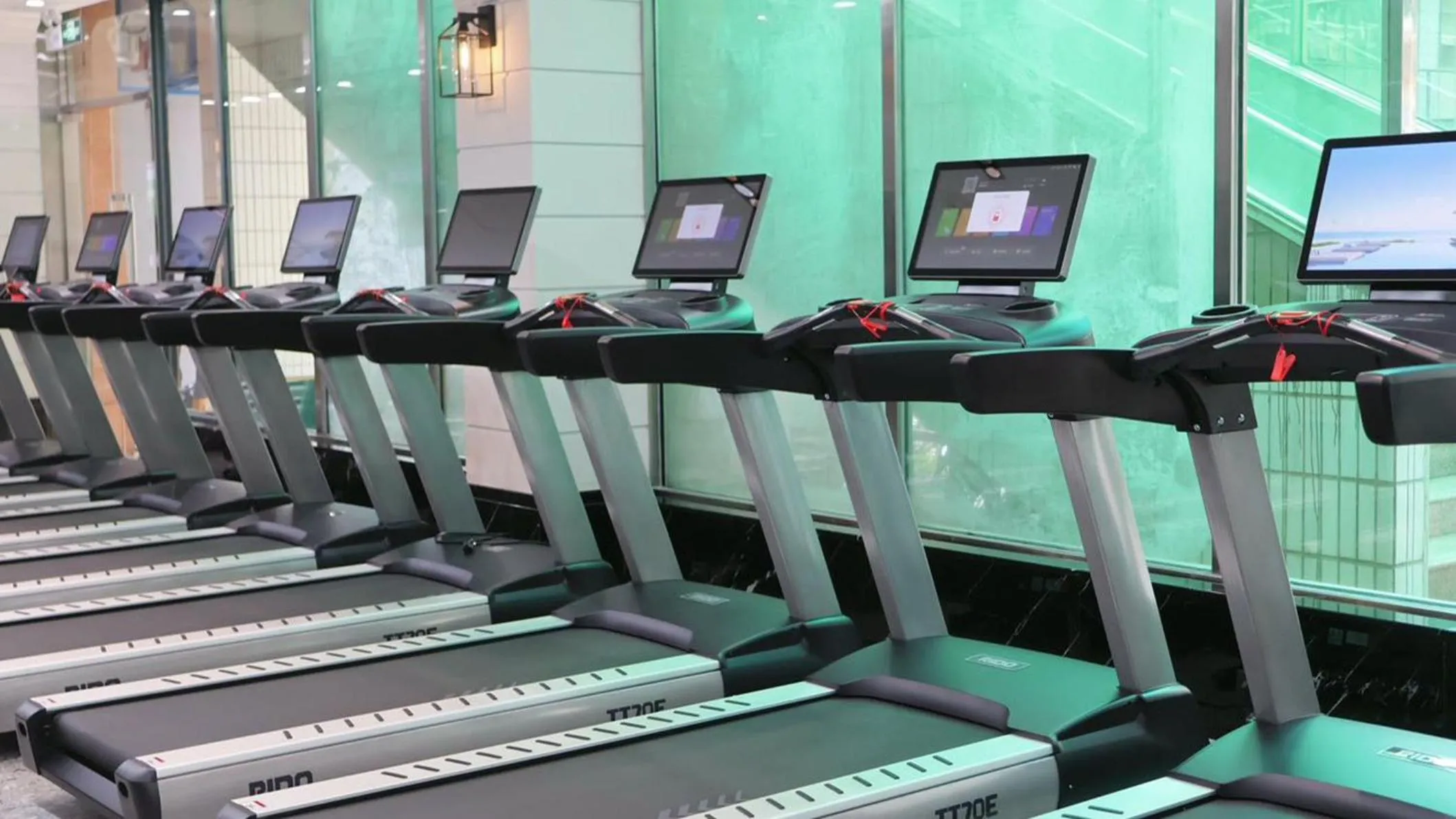 Fitness centre/facilities in Holiday Inn Shenzhen Donghua by IHG
