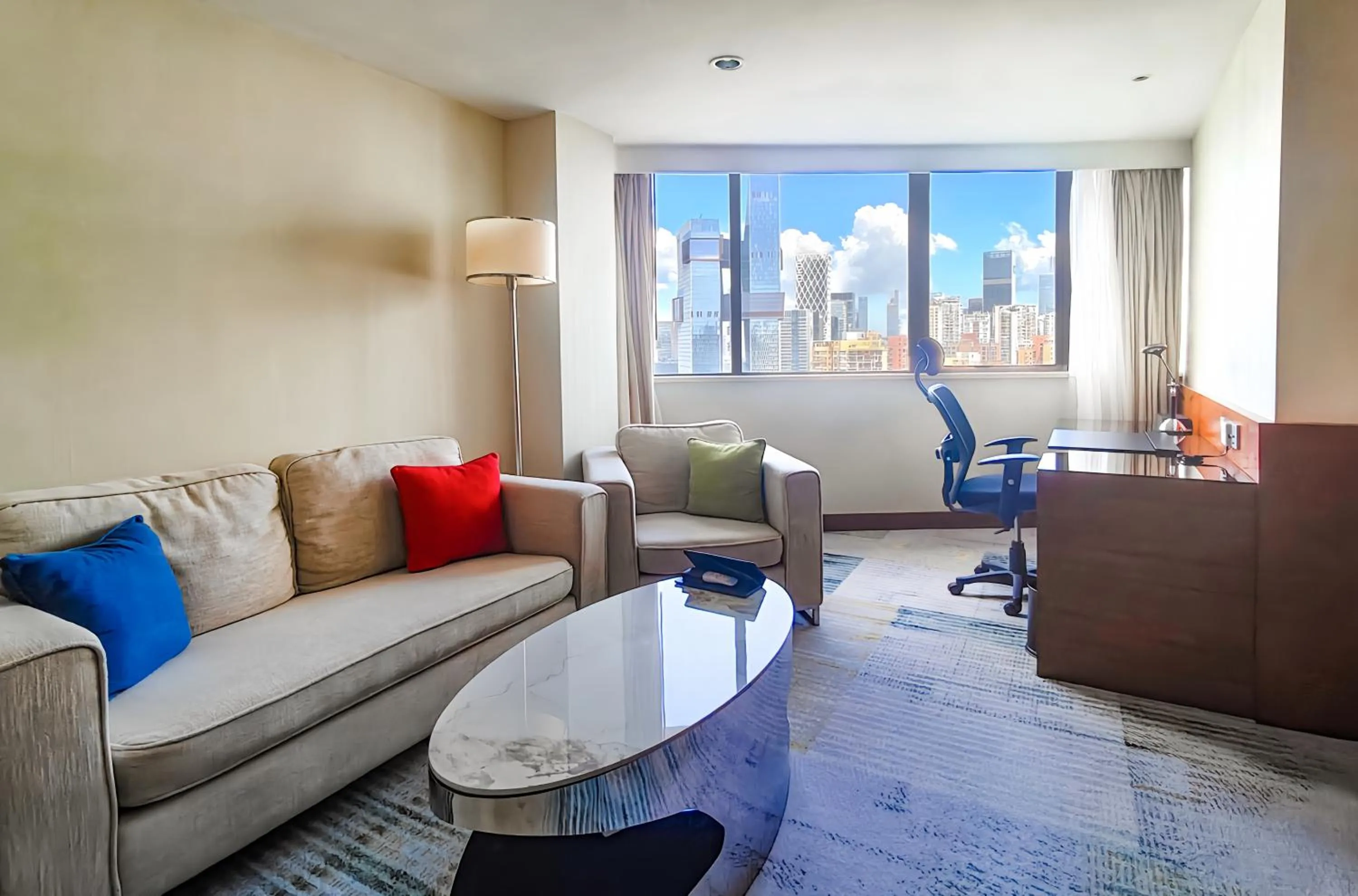 Holiday Inn Shenzhen Donghua by IHG