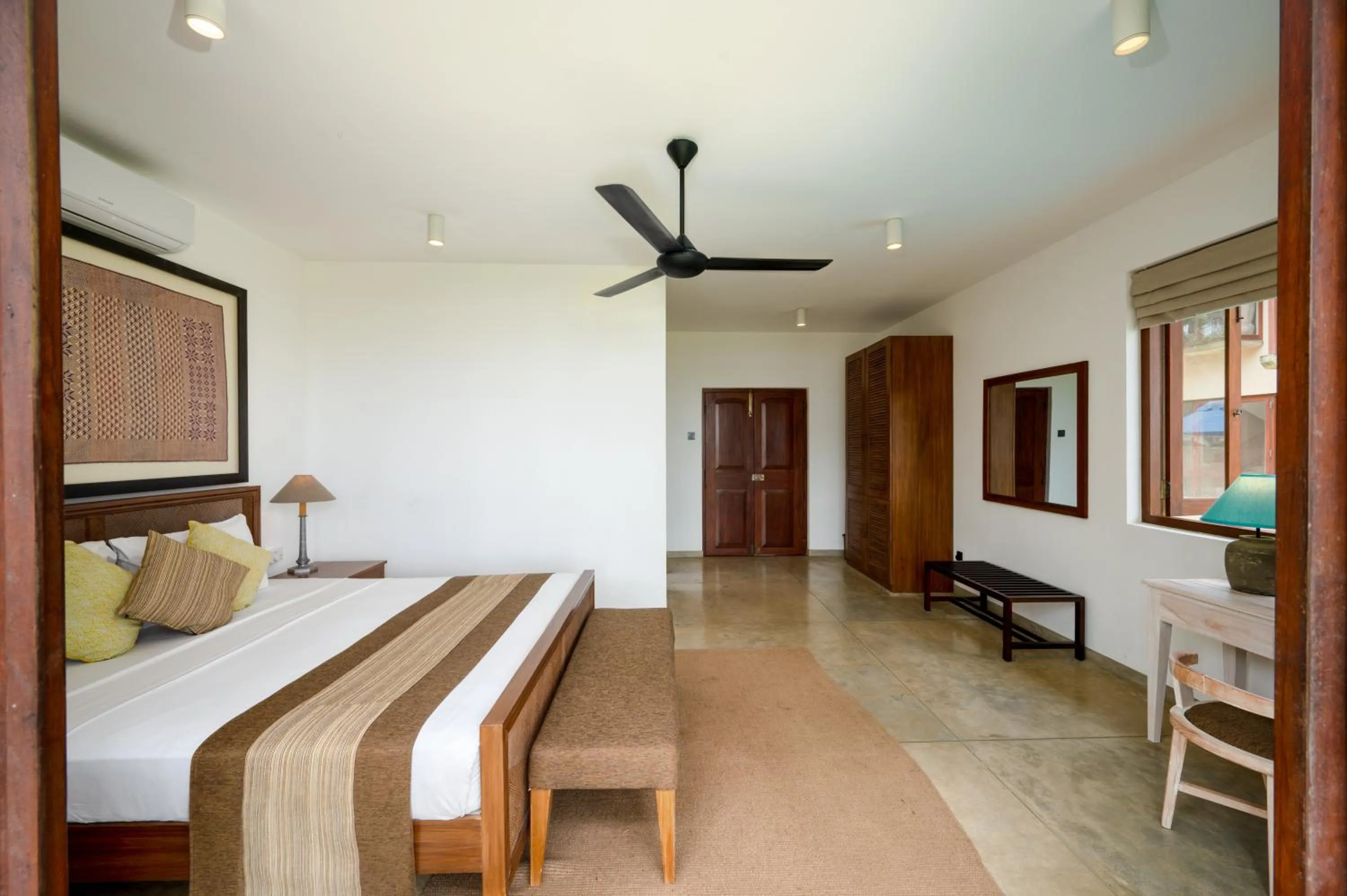 Bedroom, Bed in Jetwing Villa 700