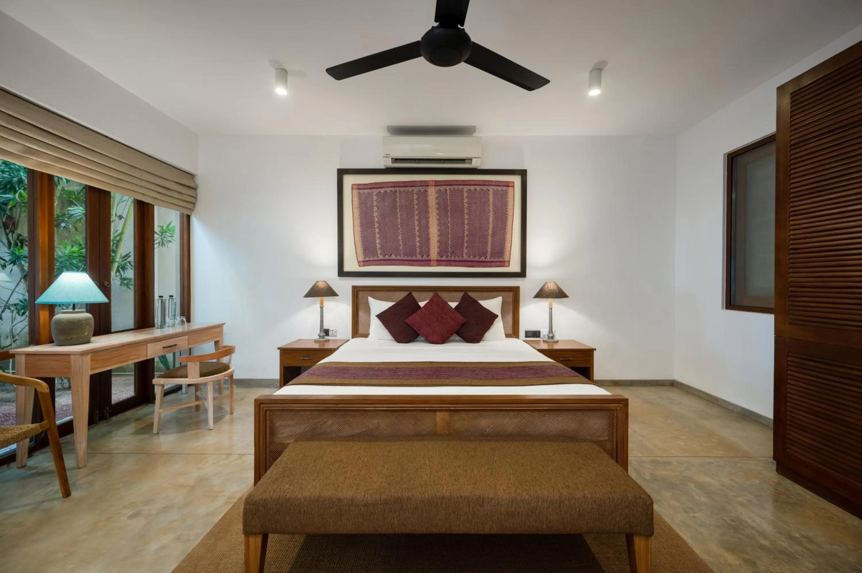 Bedroom in Jetwing Villa 700