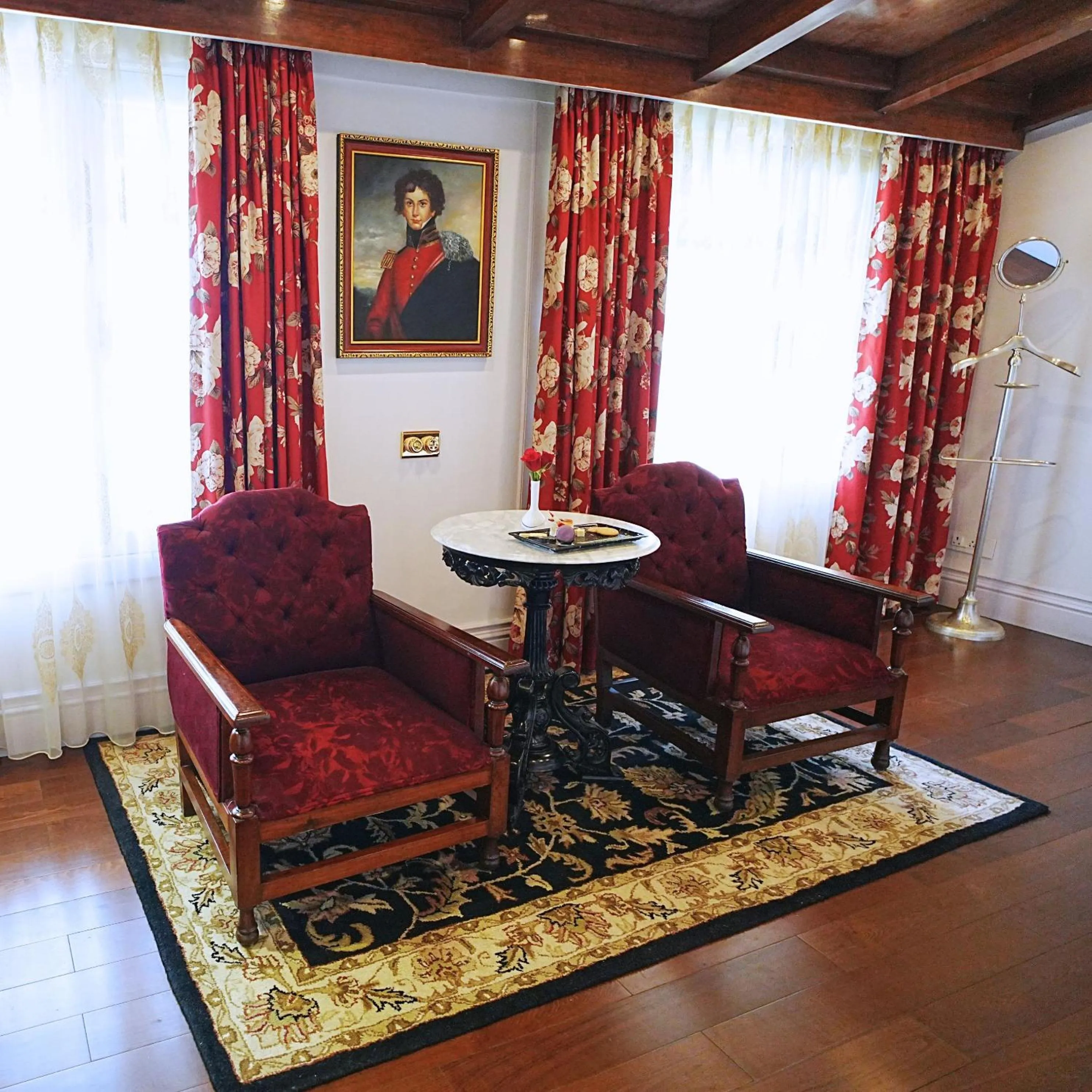Living room in MAYFAIR Himalayan Spa Resort