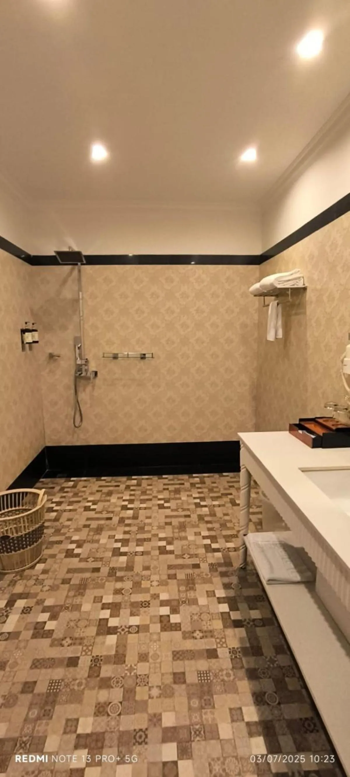 Bathroom in MAYFAIR Himalayan Spa Resort