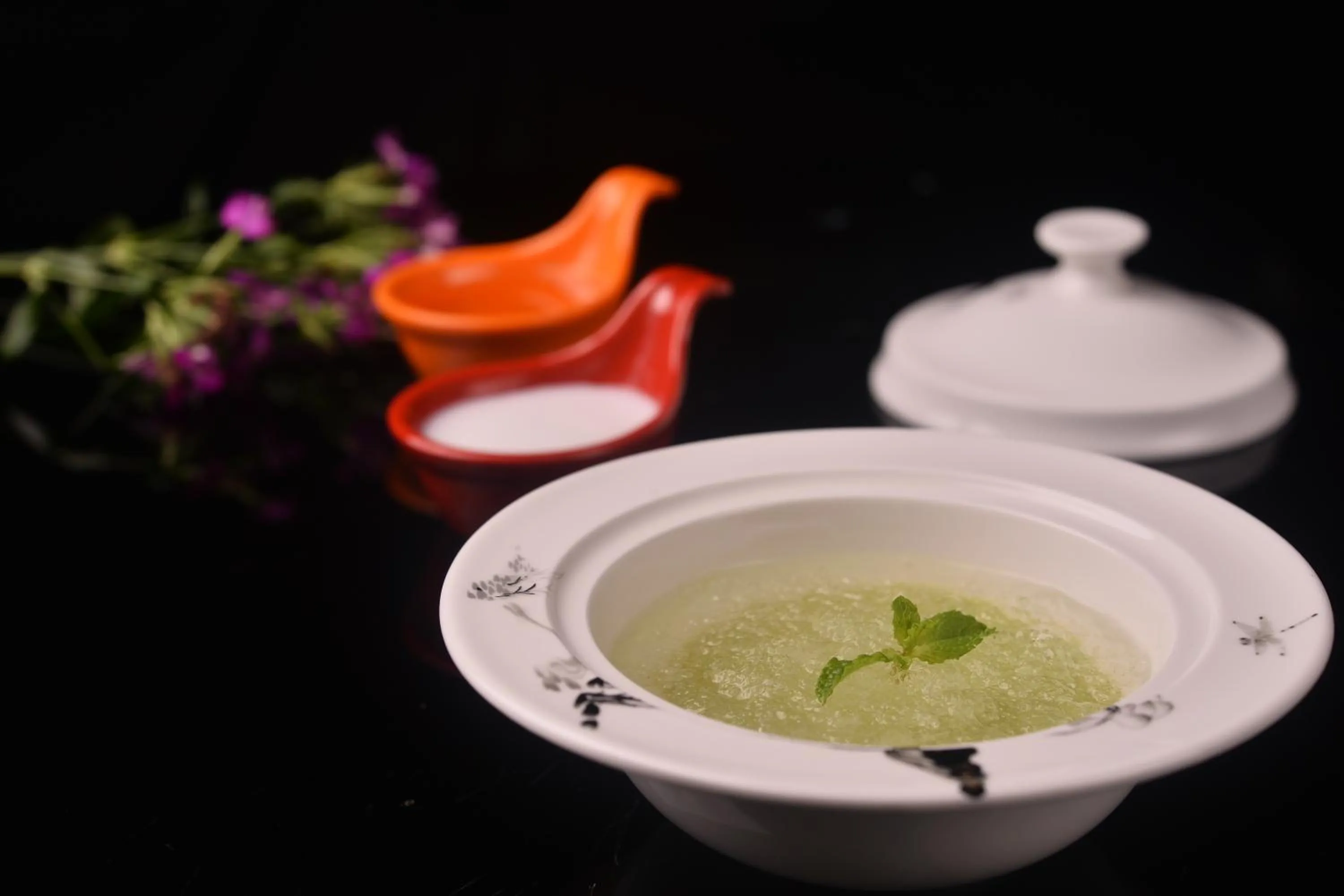 Restaurant/places to eat in Ocean Hotel Guangzhou - Tao Jin station