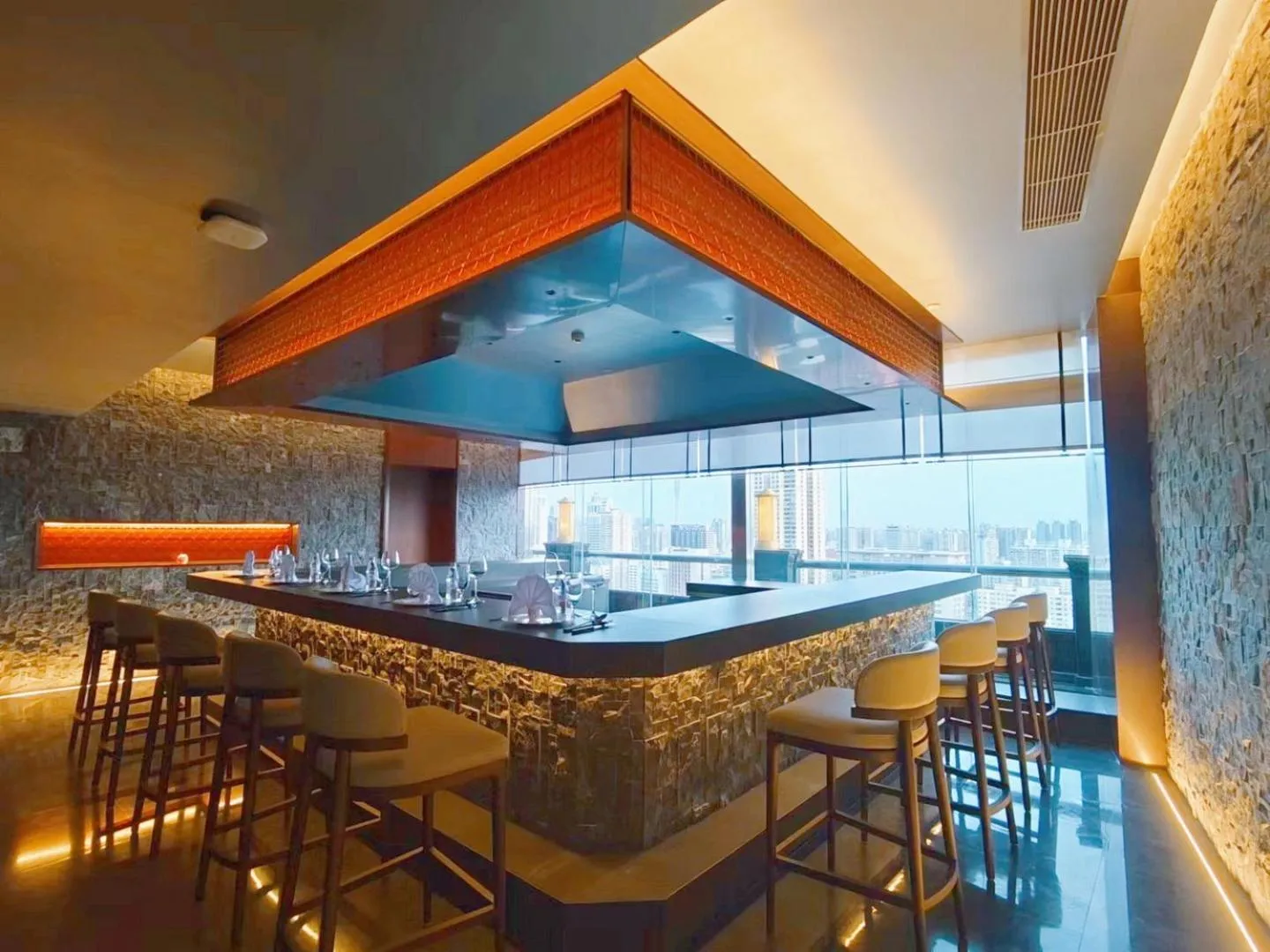 Restaurant/places to eat in Ocean Hotel Guangzhou - Tao Jin station