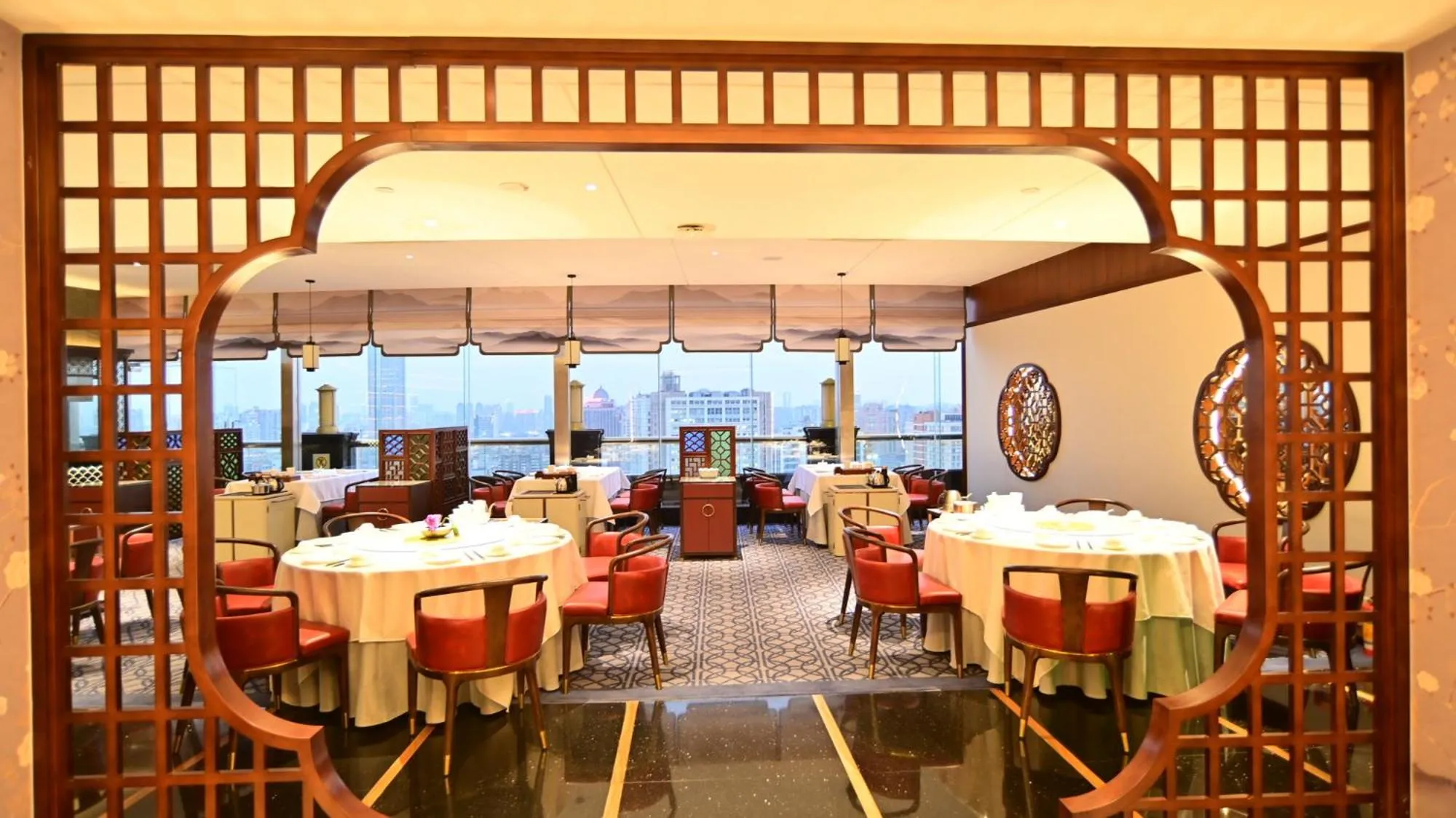 Restaurant/places to eat in Ocean Hotel Guangzhou - Tao Jin station