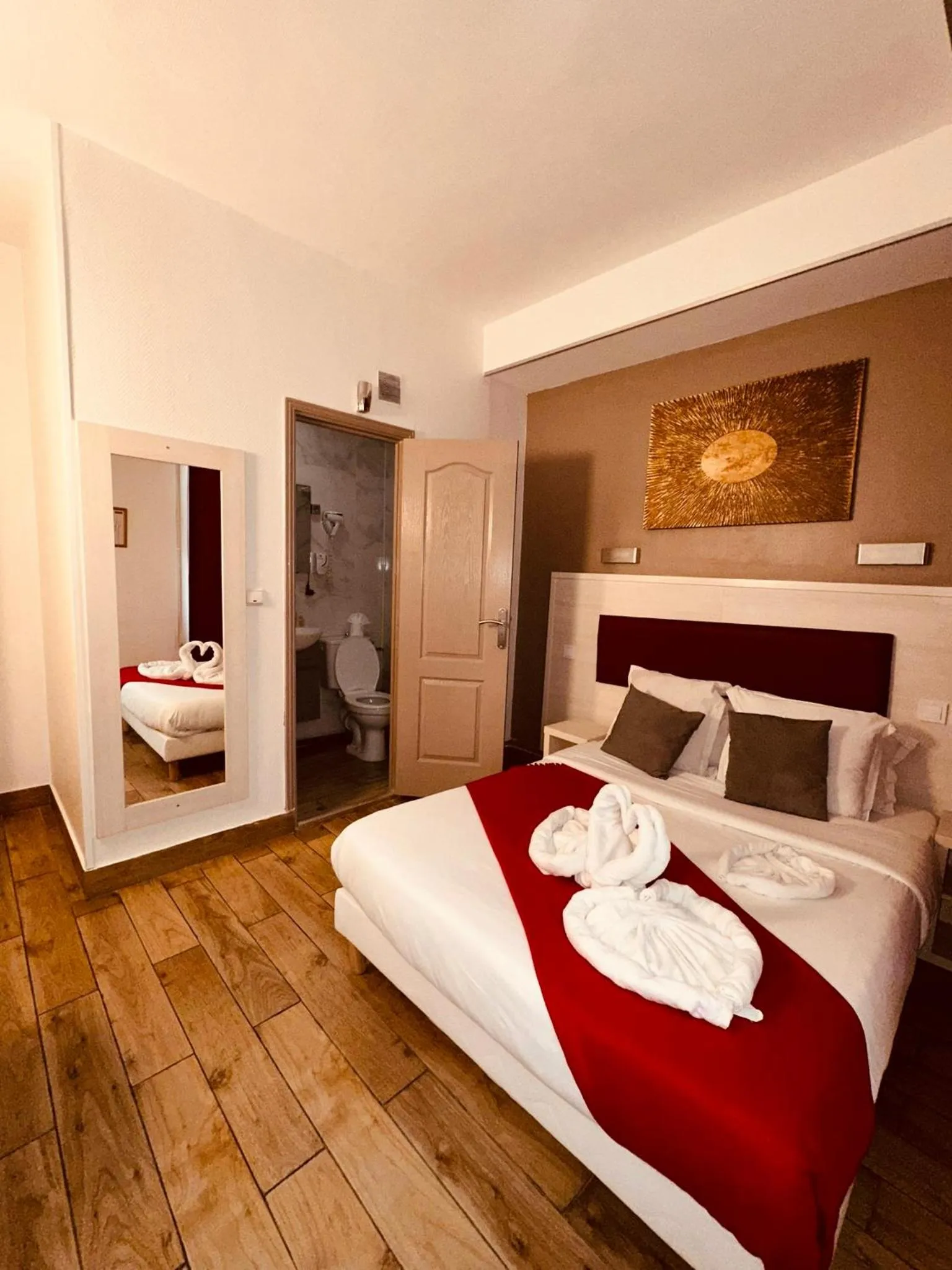 Bed in Pavillon Opéra Lafayette