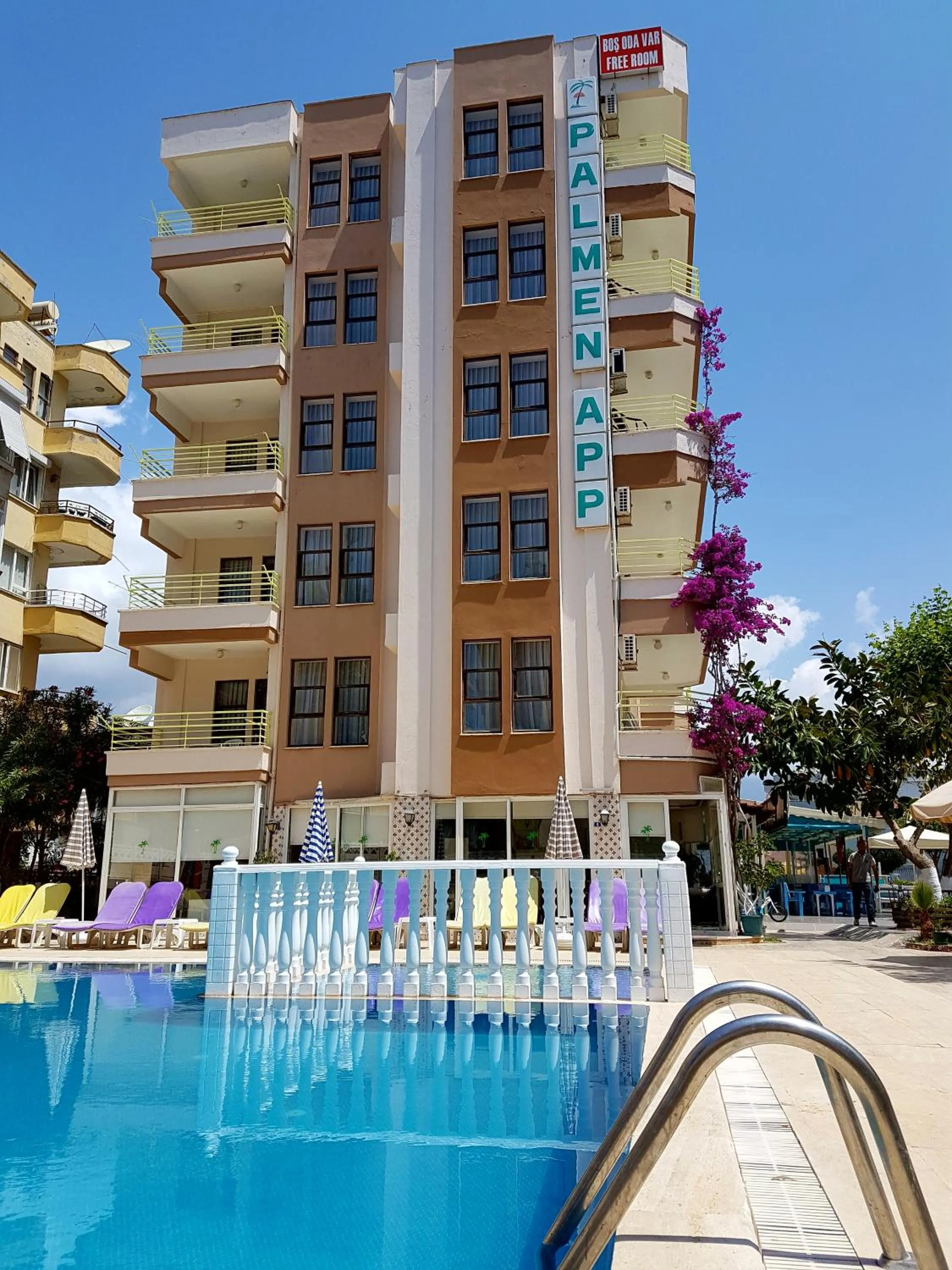 Property building in Palmen Apart Hotel