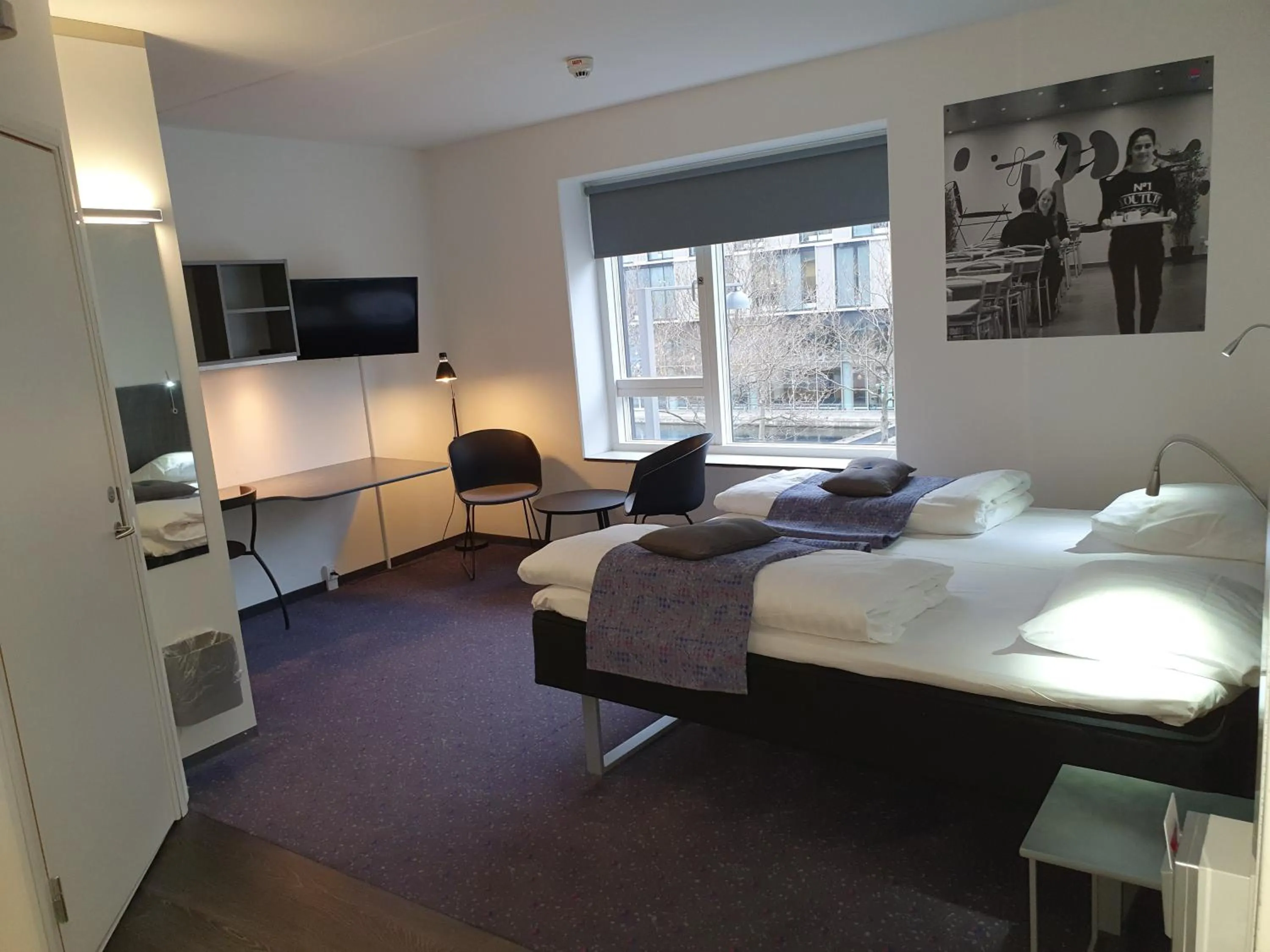 Photo of the whole room, Bed in Cabinn Apartments