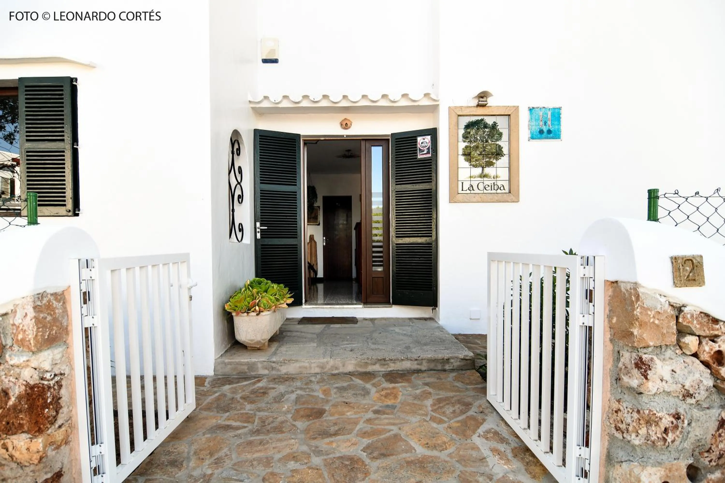 Facade/entrance in Hostal La Ceiba
