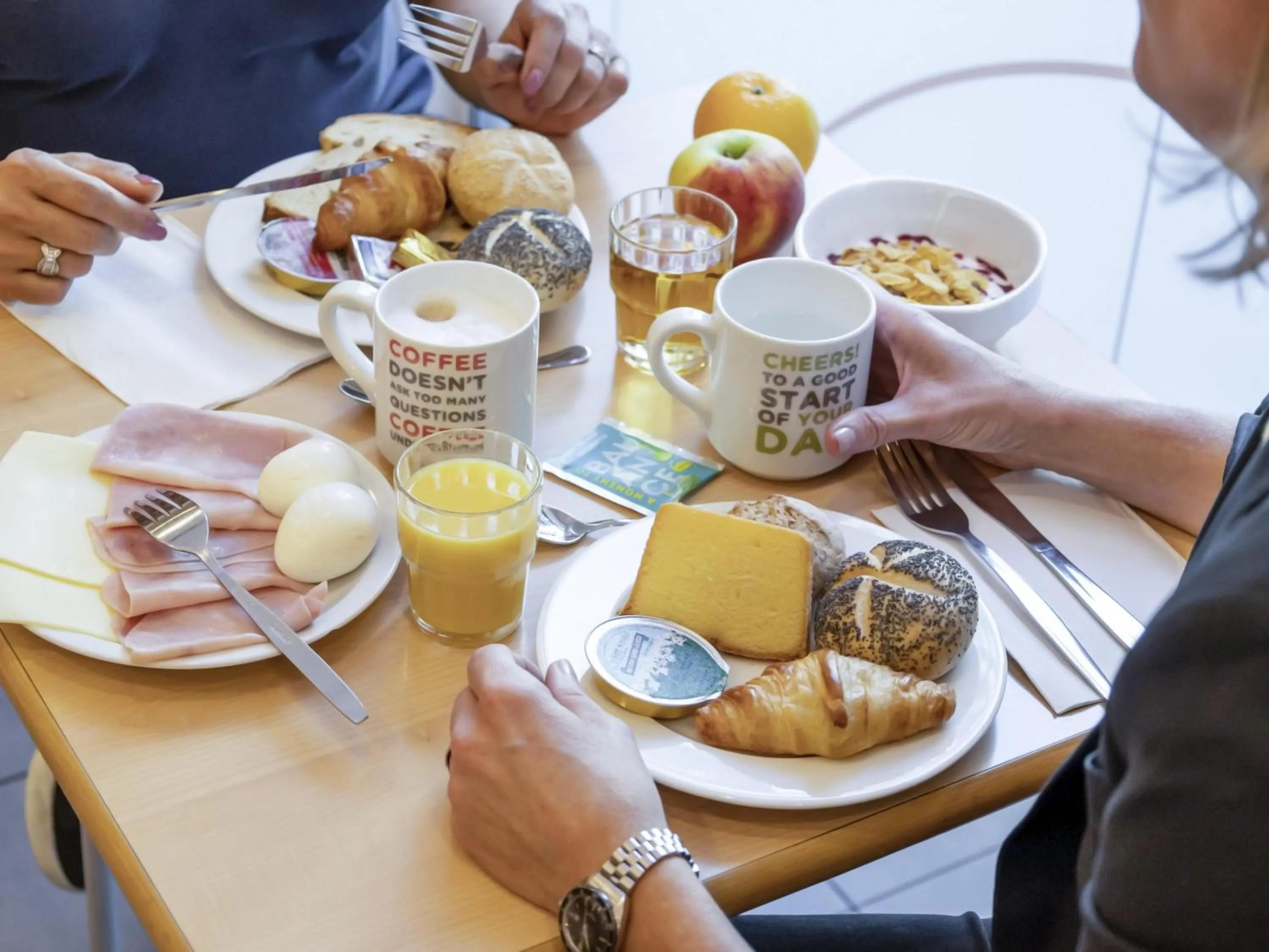 Breakfast in ibis budget Antwerpen Centraal Station