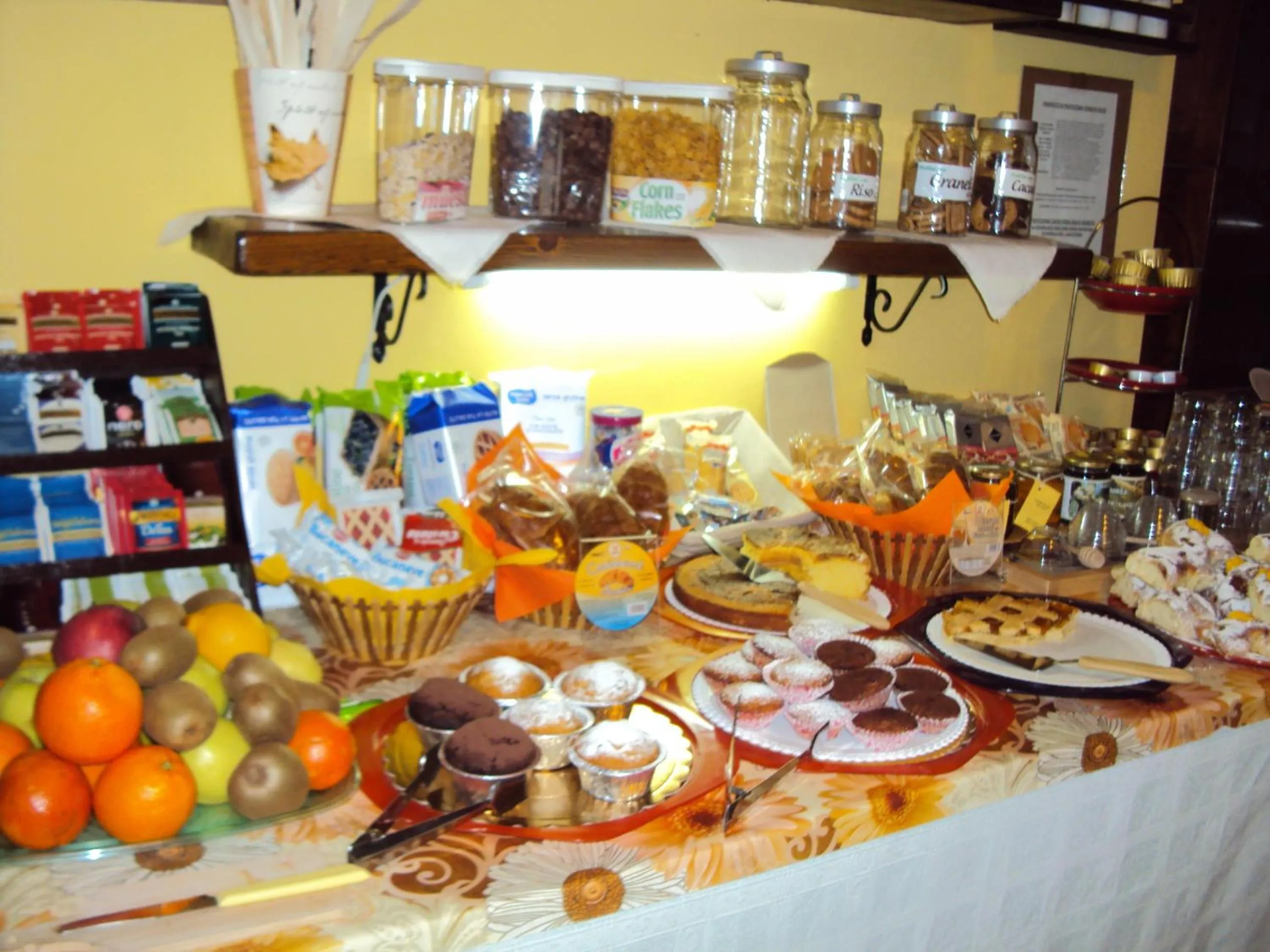 Kitchen or kitchenette in Casa di Campagna B&B La Corte Ferrara