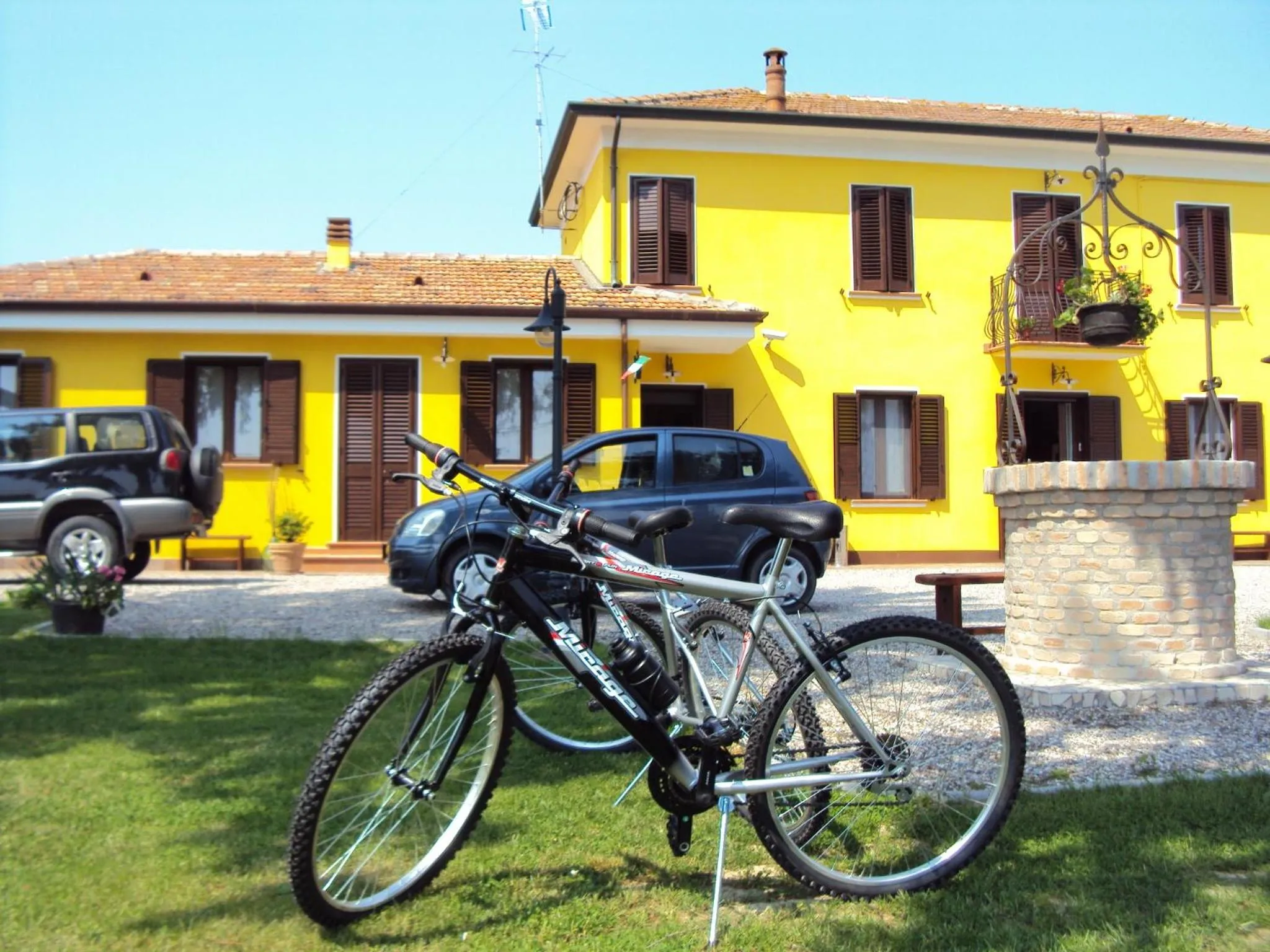Facade/entrance in Casa di Campagna B&B La Corte Ferrara