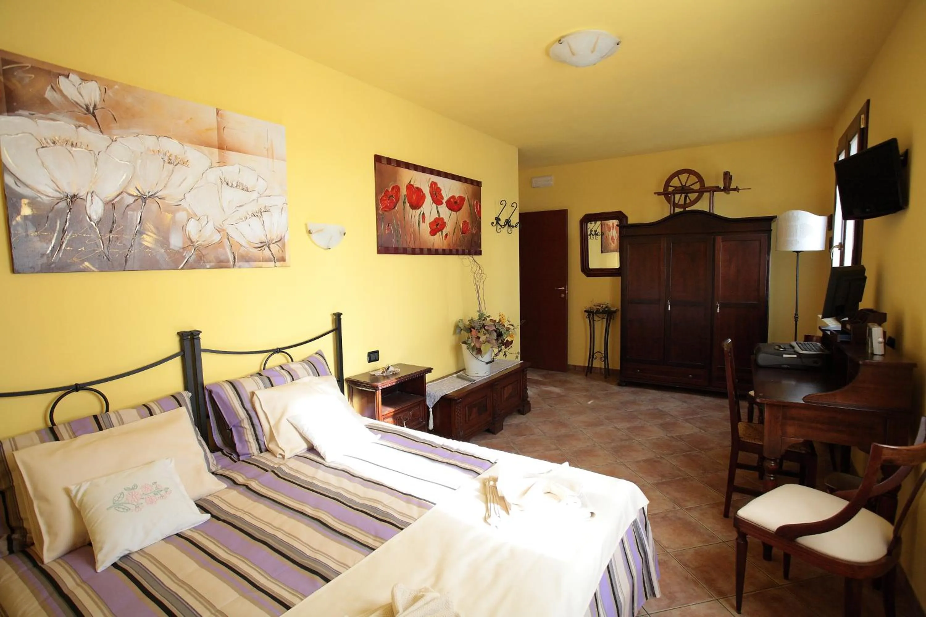 Photo of the whole room in Casa di Campagna B&B La Corte Ferrara