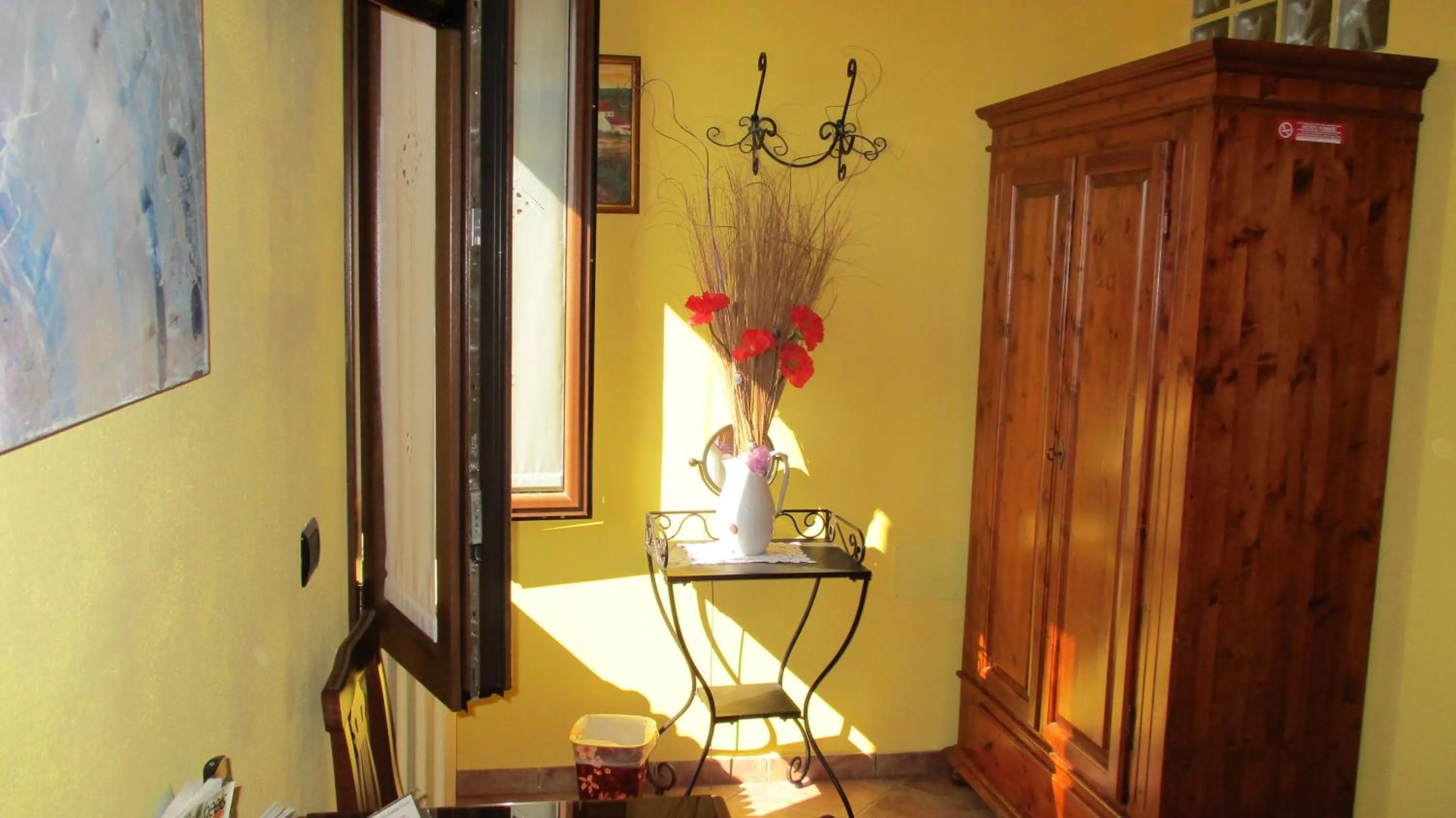 Decorative detail in Casa di Campagna B&B La Corte Ferrara