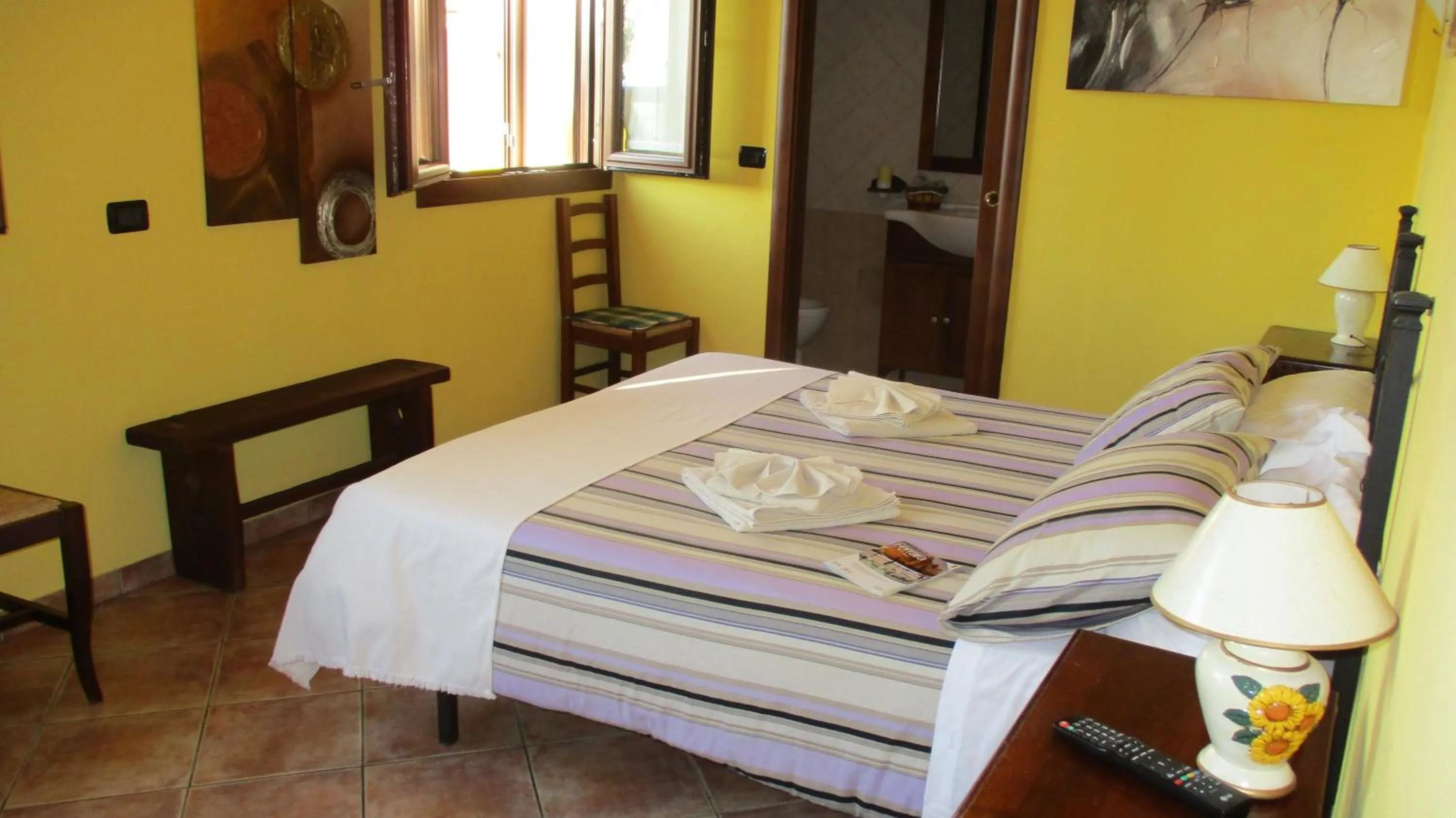 Photo of the whole room in Casa di Campagna B&B La Corte Ferrara