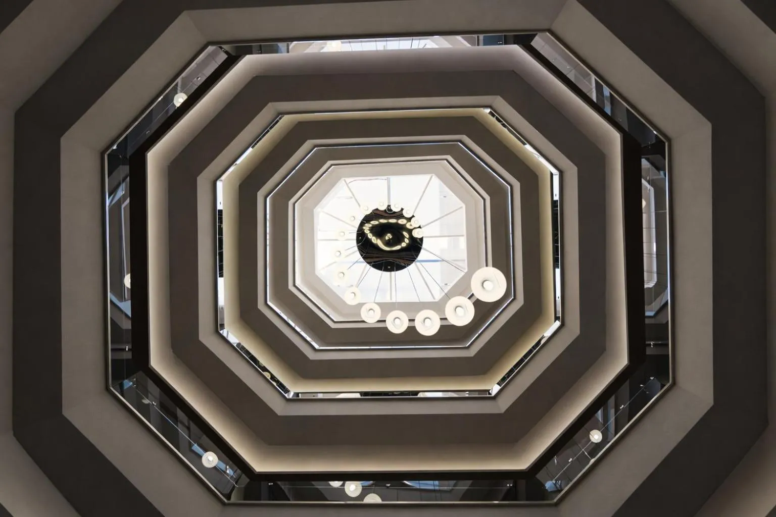 Property building in Guckar Sehrinn Oteli