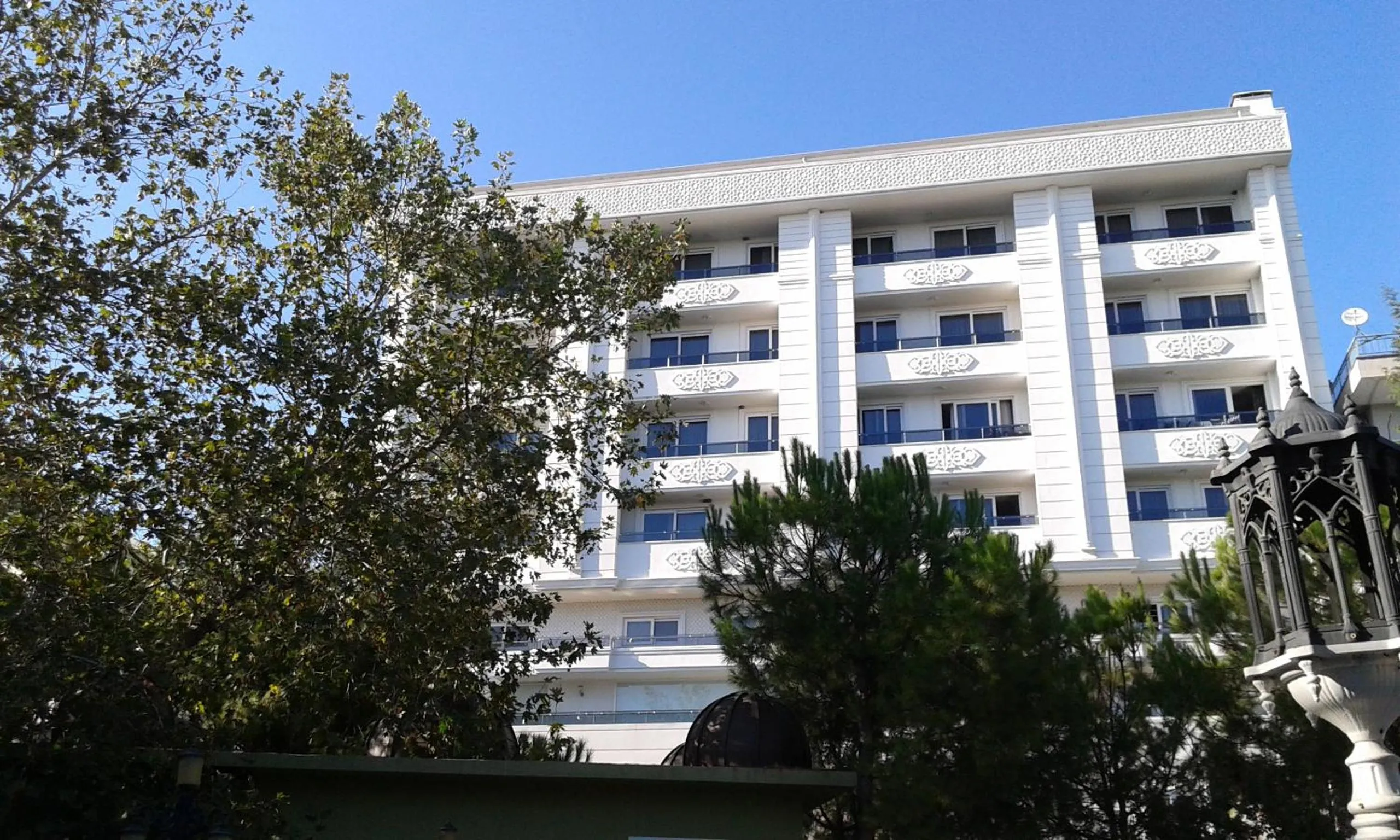 Property building in Guckar Sehrinn Oteli