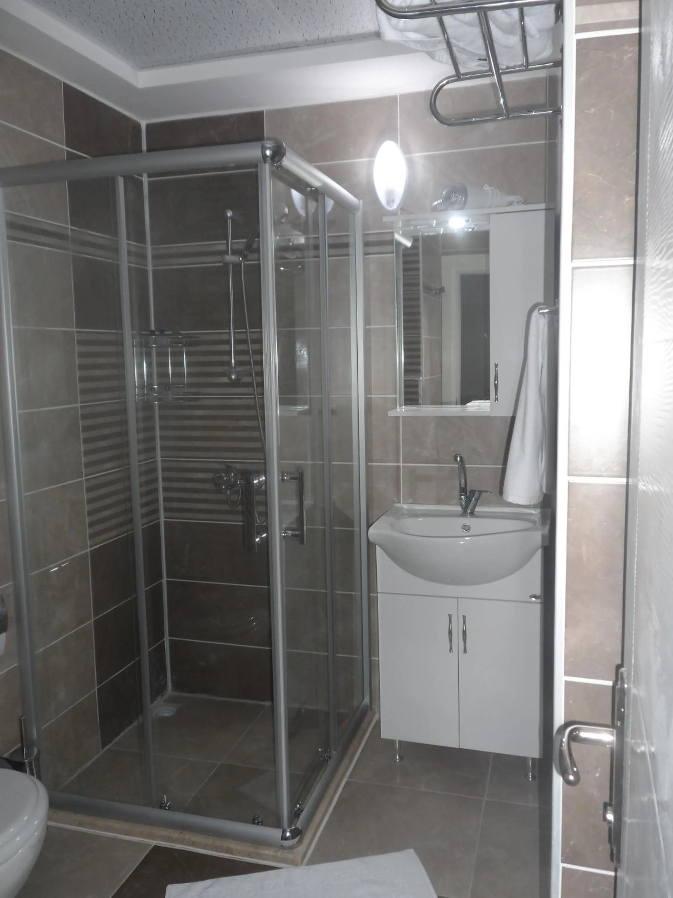 Guckar Sehrinn Oteli