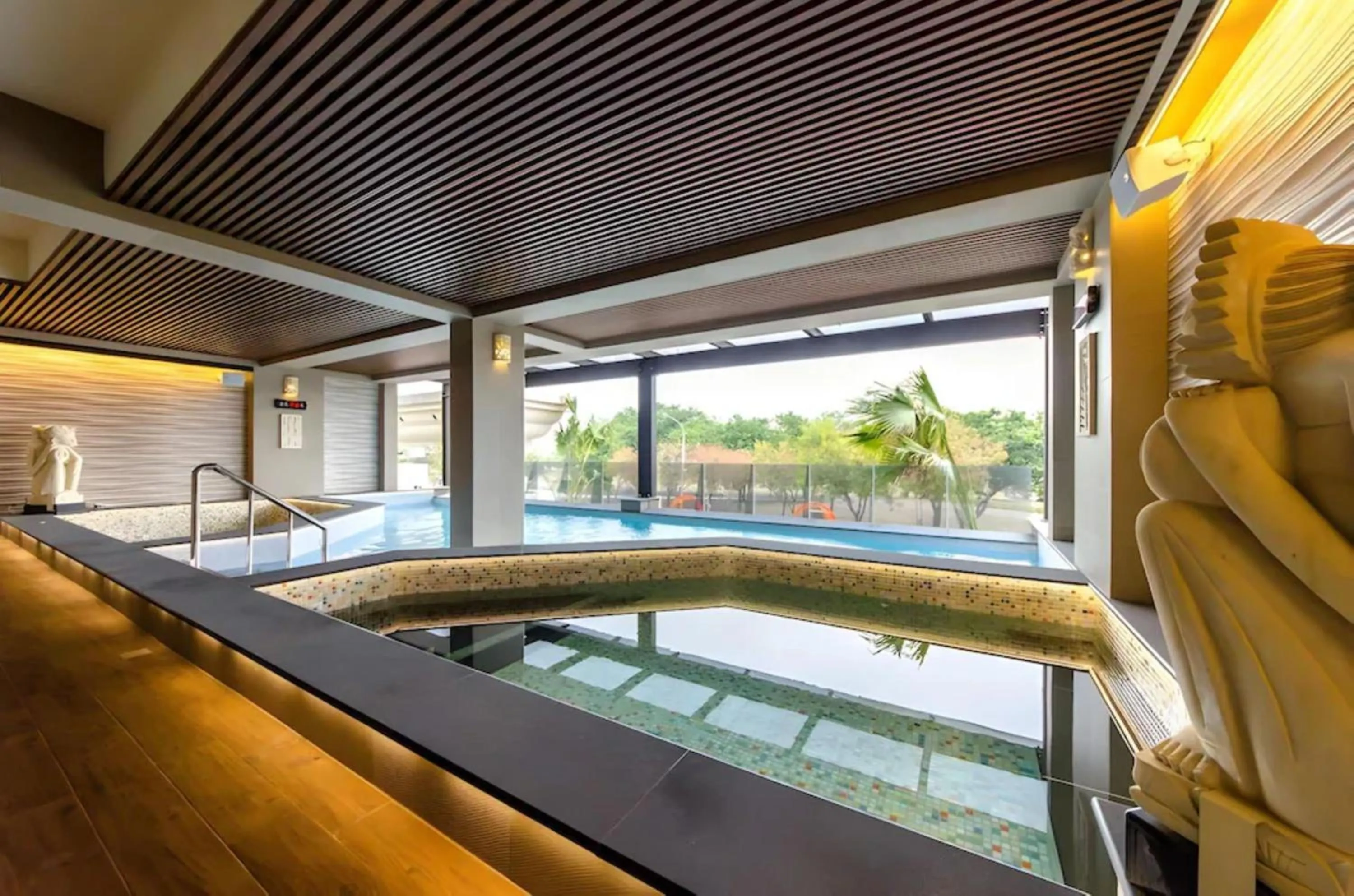 Pool view in 嬉安平 Si Anping by Hotel Si