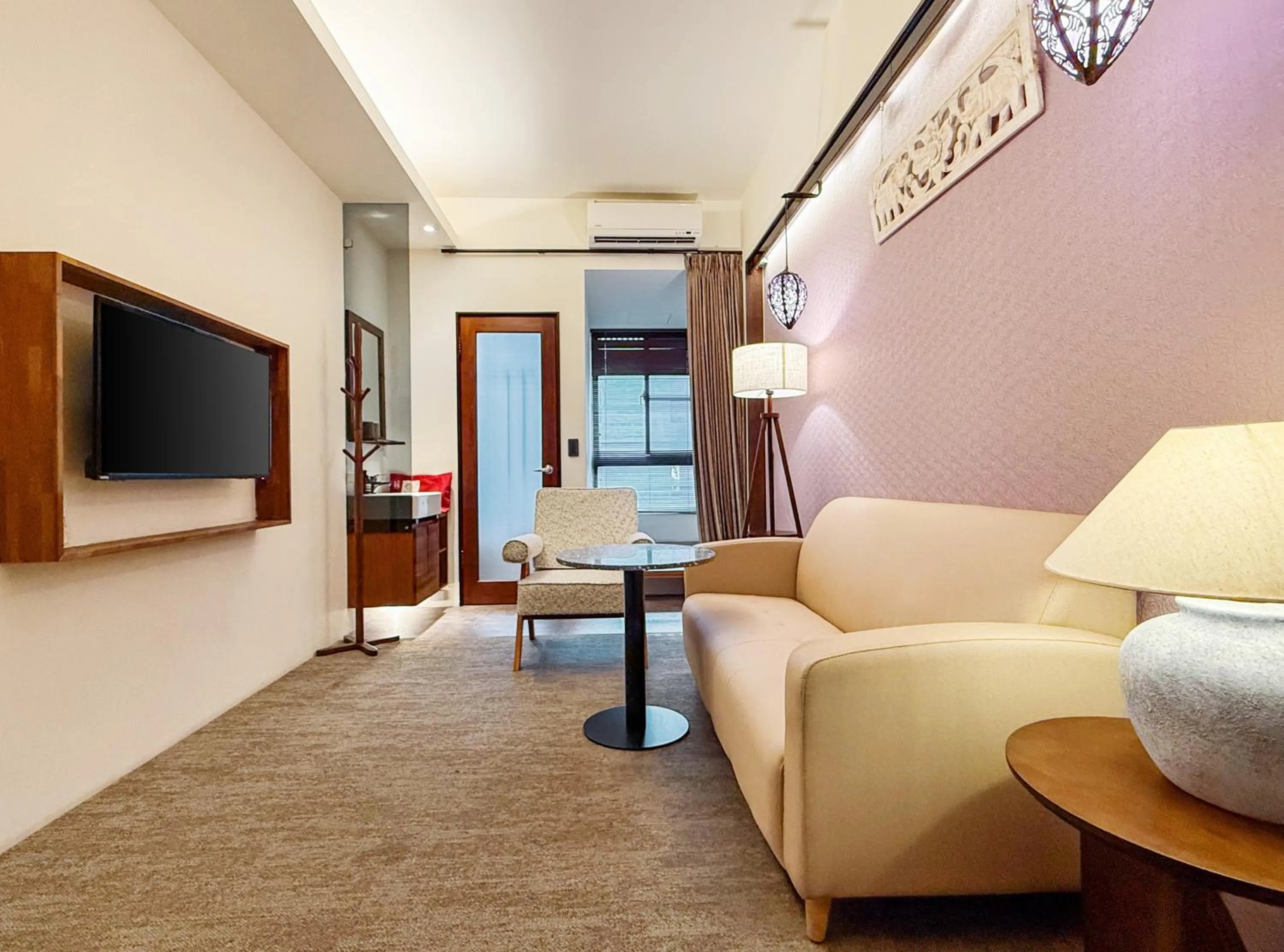 Communal lounge/ TV room in 嬉安平 Si Anping by Hotel Si