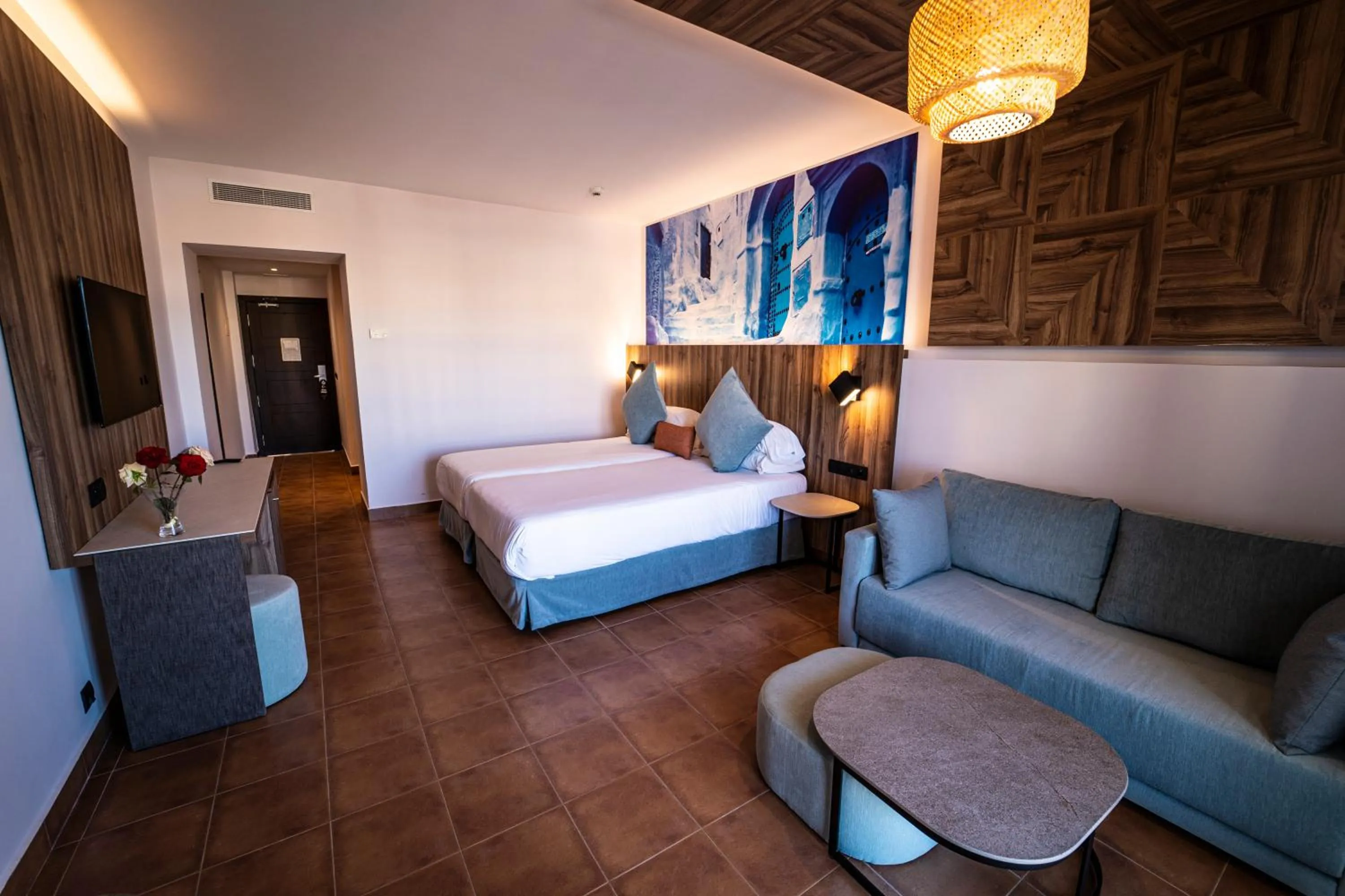 Photo of the whole room, Bed in Be Live Collection Saïdia